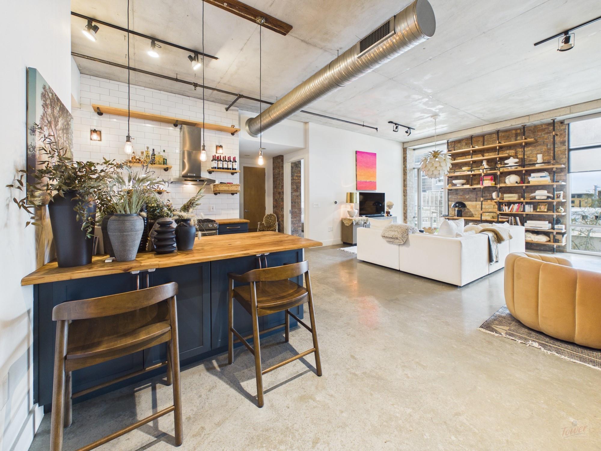 800 W 5th St # 609, Austin, TX 78703