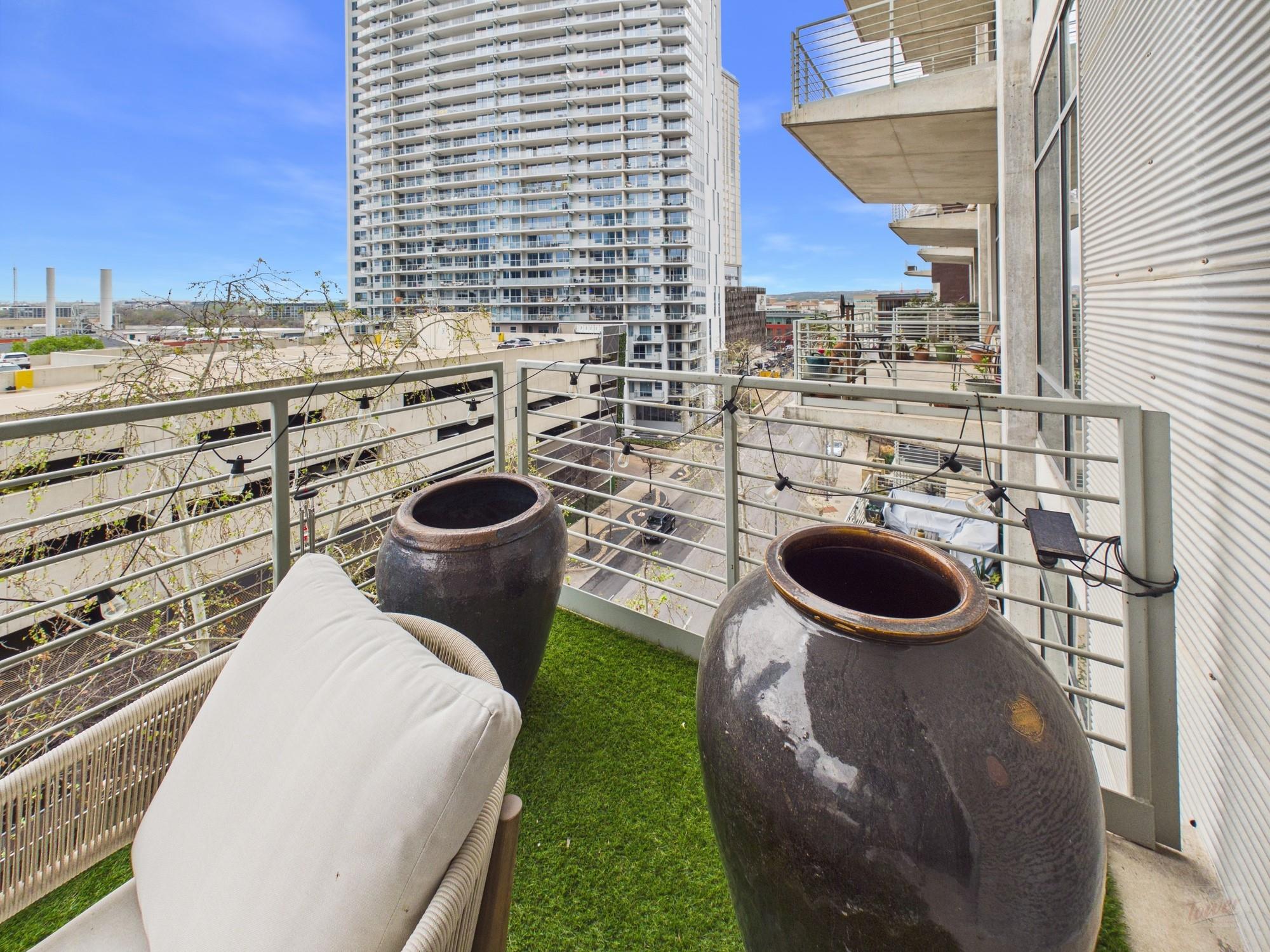 800 W 5th St # 609, Austin, TX 78703