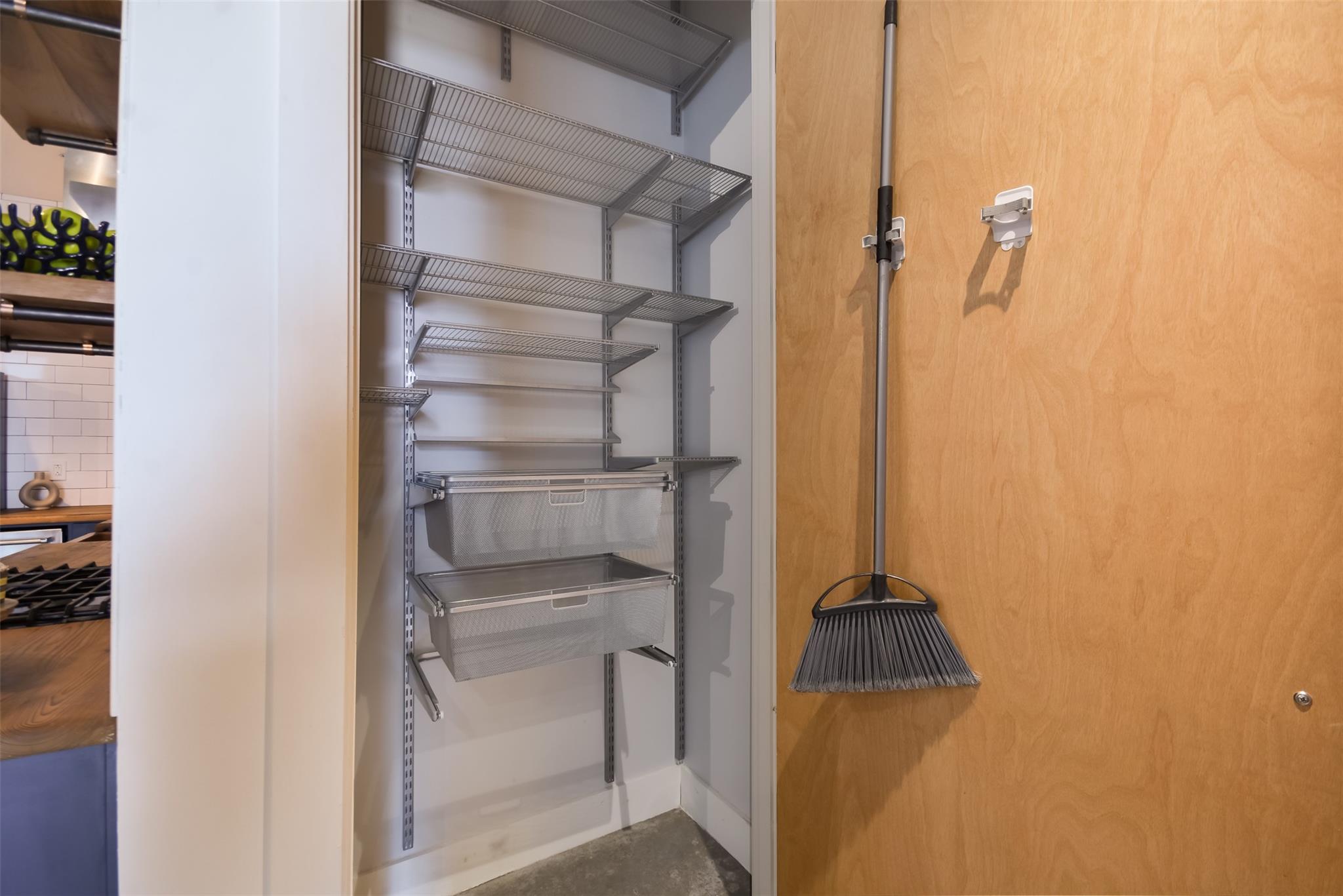 800 W 5th St # 609, Austin, TX 78703