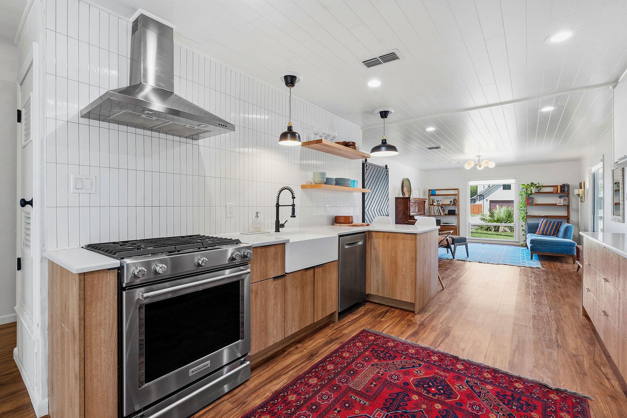 5705 Susie Ct, Austin, TX 78757