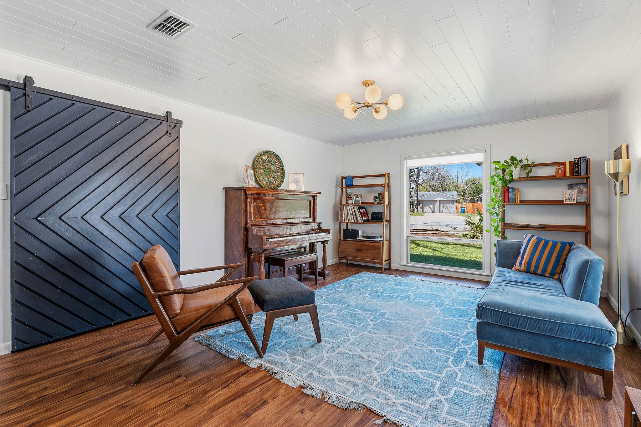 5705 Susie Ct, Austin, TX 78757