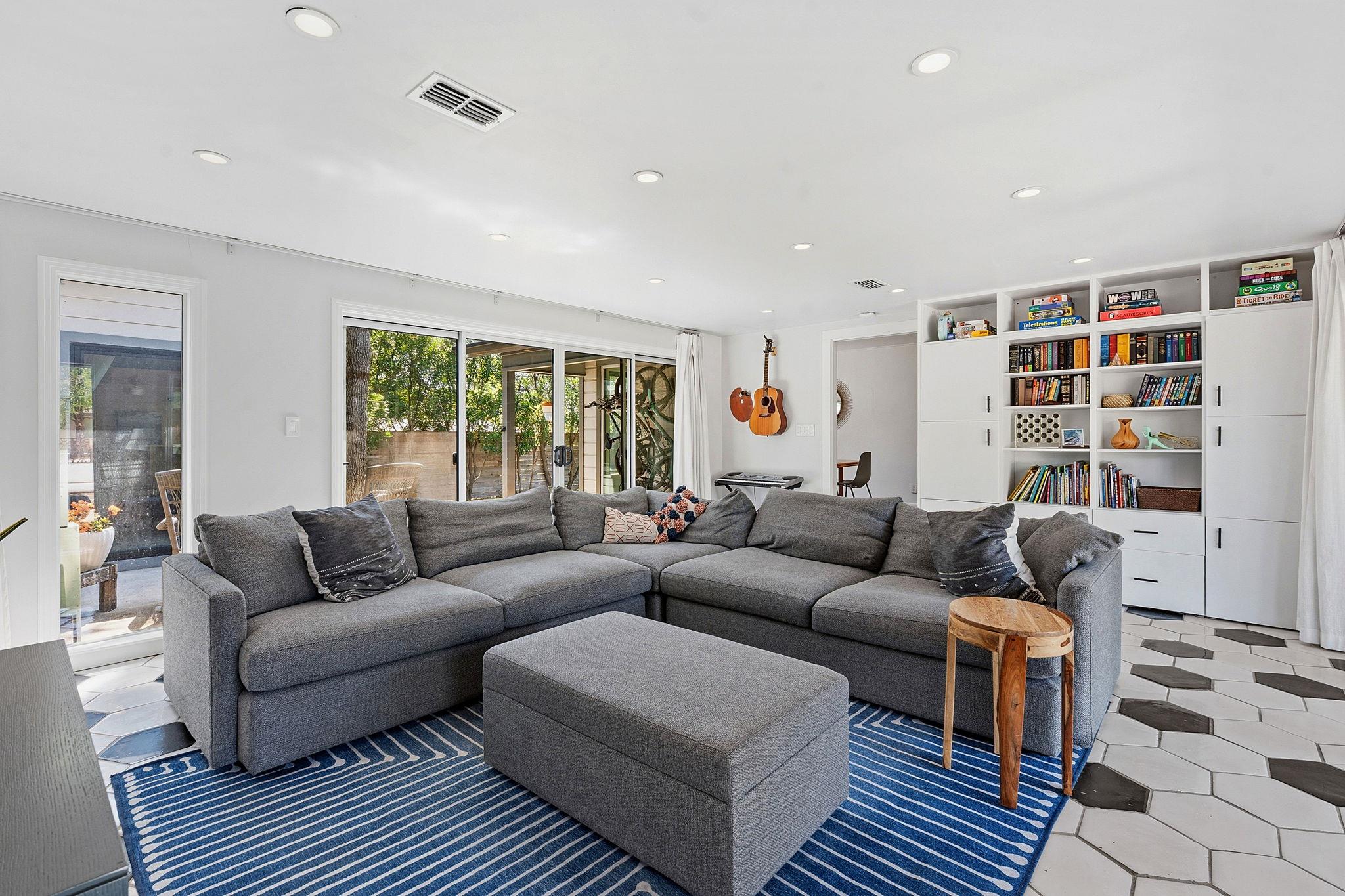 5705 Susie Ct, Austin, TX 78757