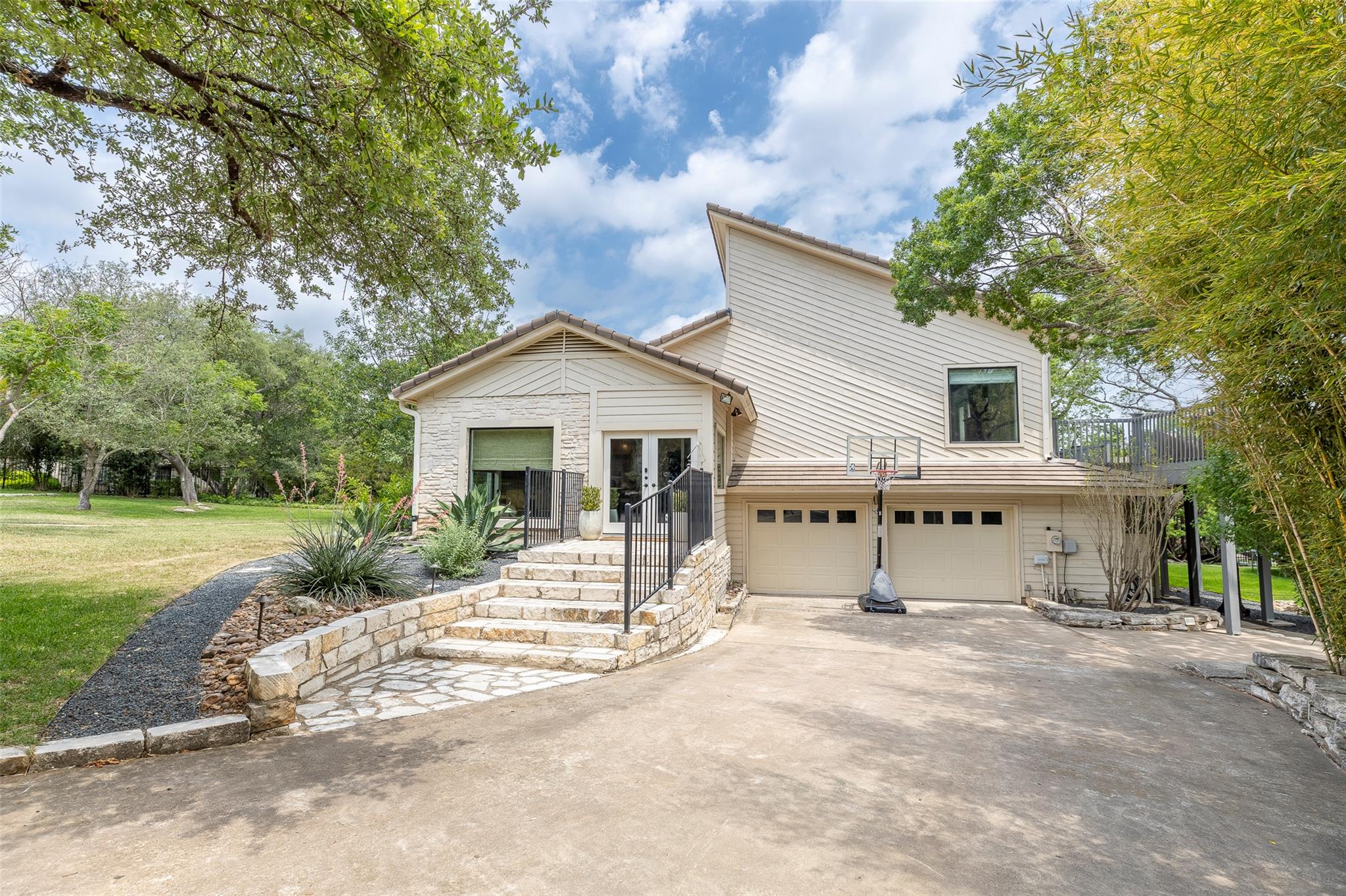 8800 Golden Rain Cv, Austin, TX 78735