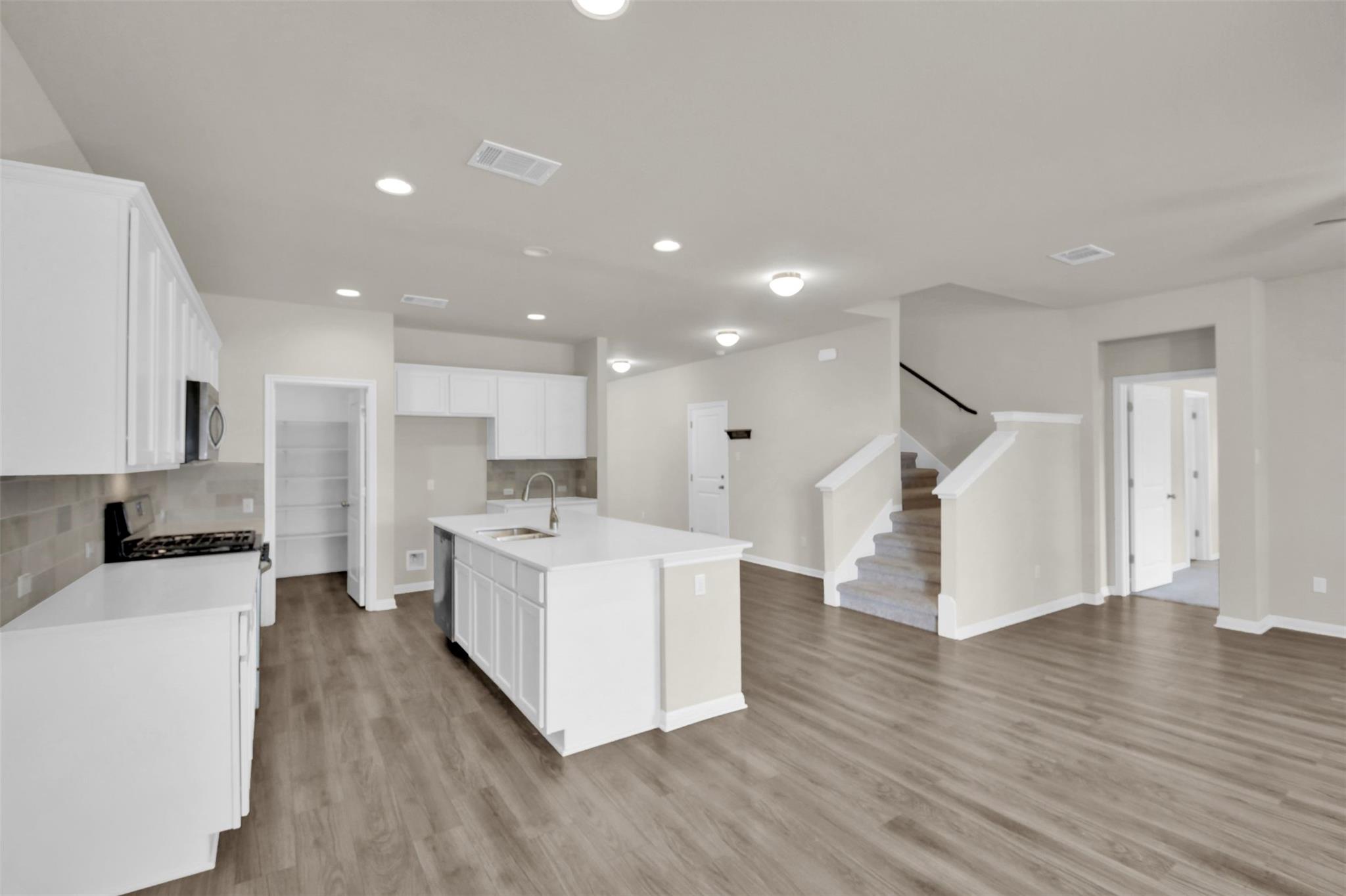 1829 Chickasaw Run, Leander, TX 78641