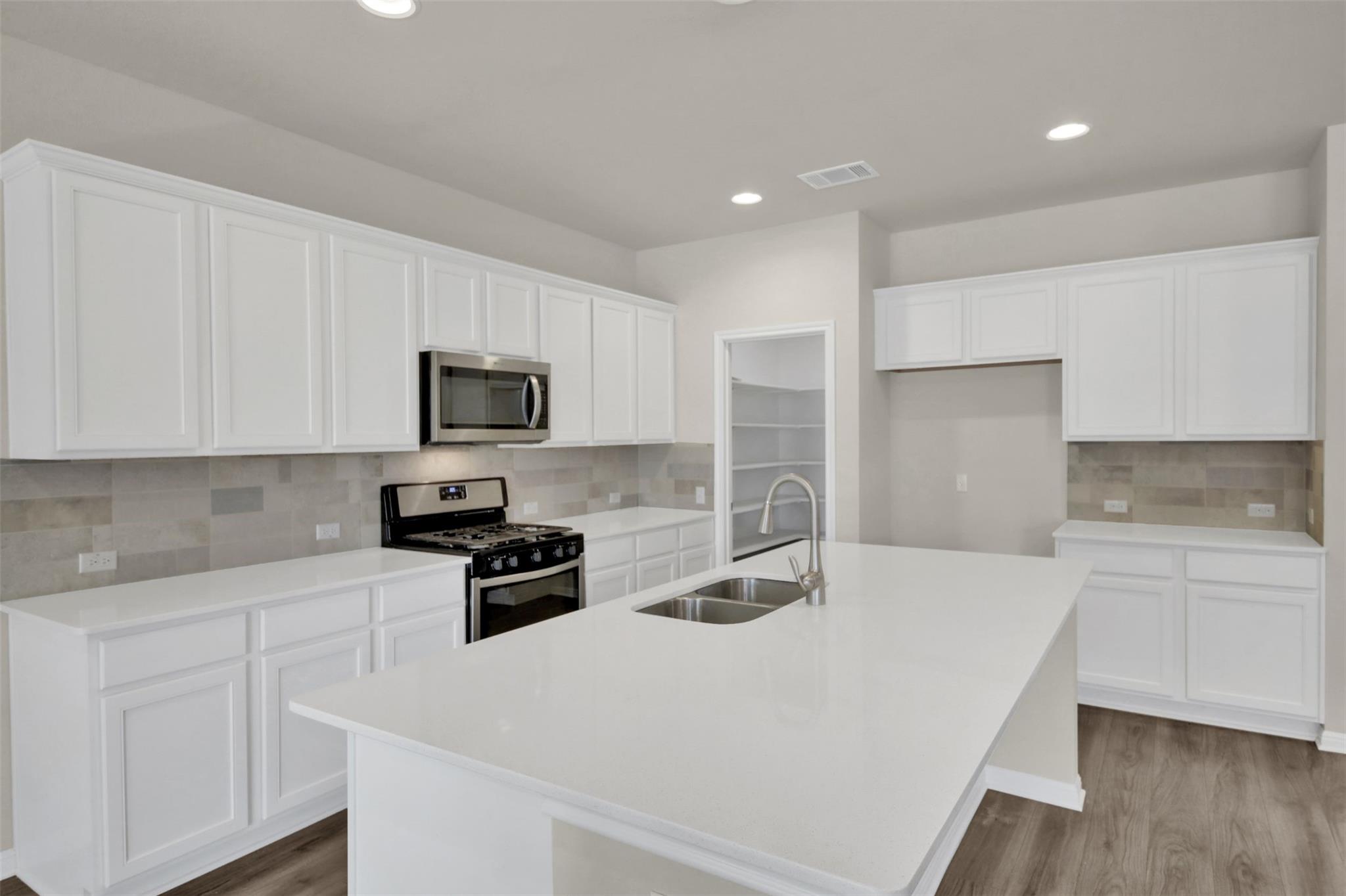 1829 Chickasaw Run, Leander, TX 78641