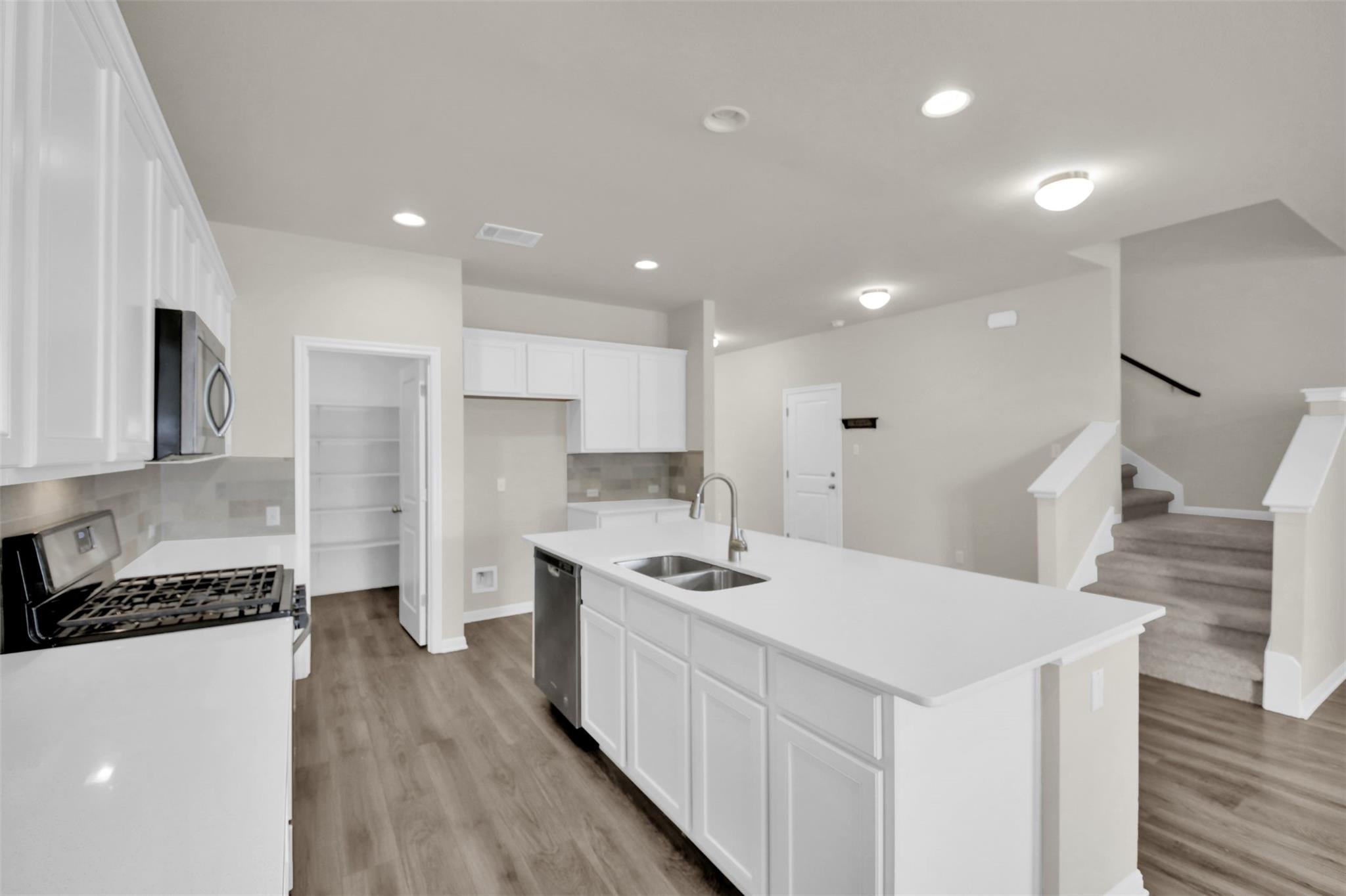 1829 Chickasaw Run, Leander, TX 78641