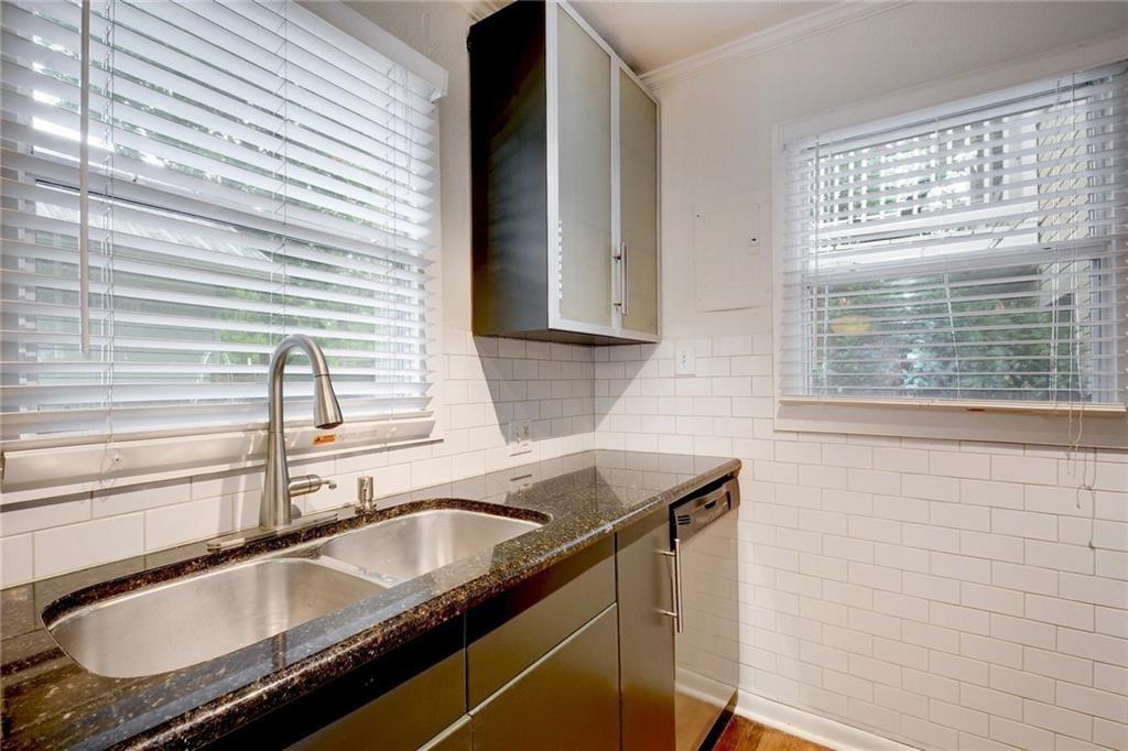 1110 W 22nd St # 13, Austin, TX 78705