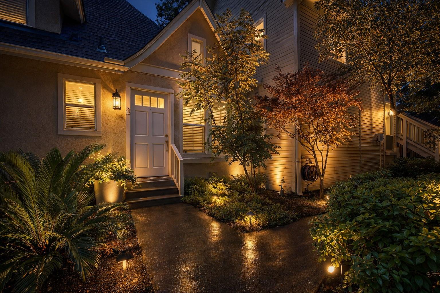 1110 W 22nd St # 13, Austin, TX 78705