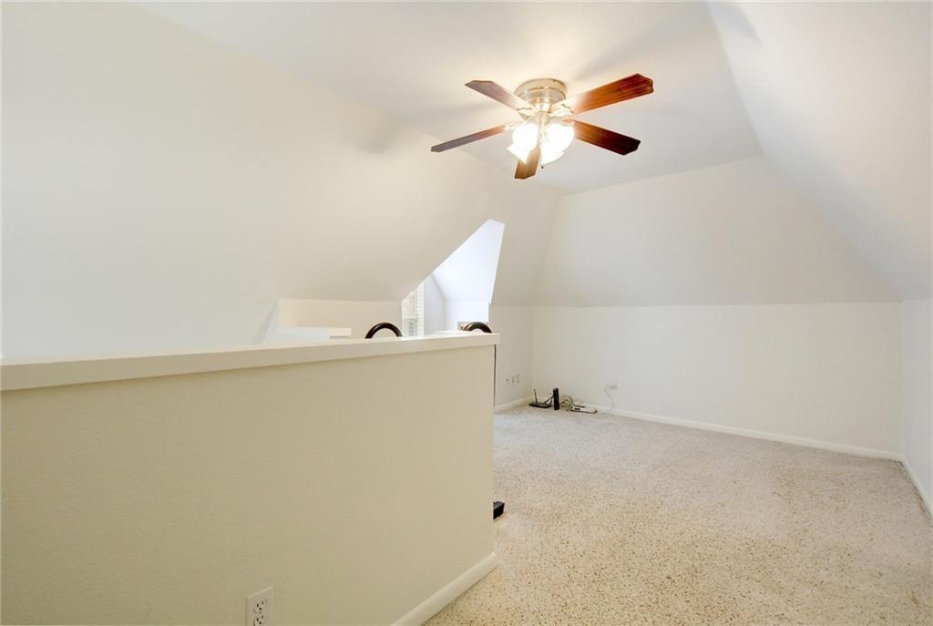 1110 W 22nd St # 13, Austin, TX 78705