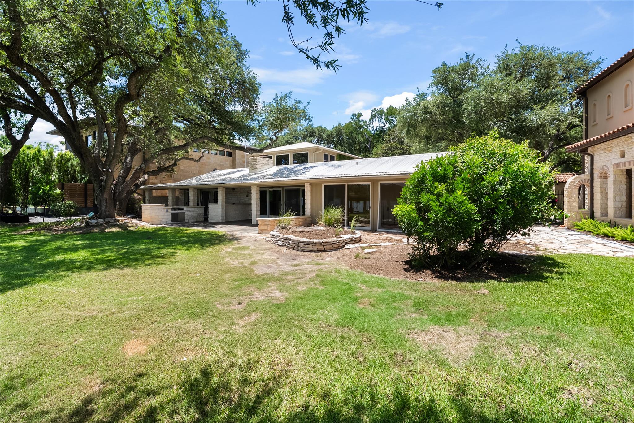 2917 Westlake Cv, Austin, TX 78746