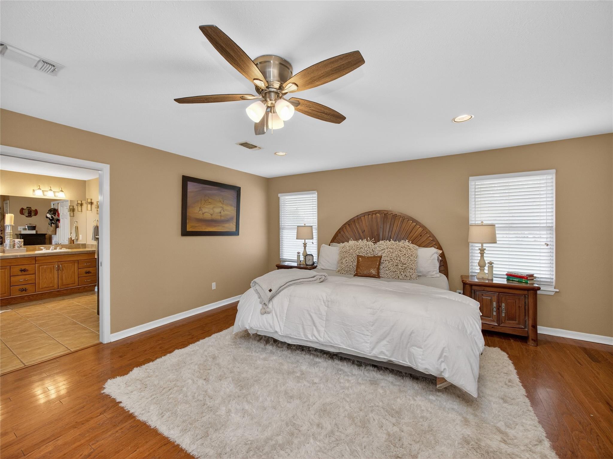 718 Post Oak Dr, Dripping Springs, TX 78620