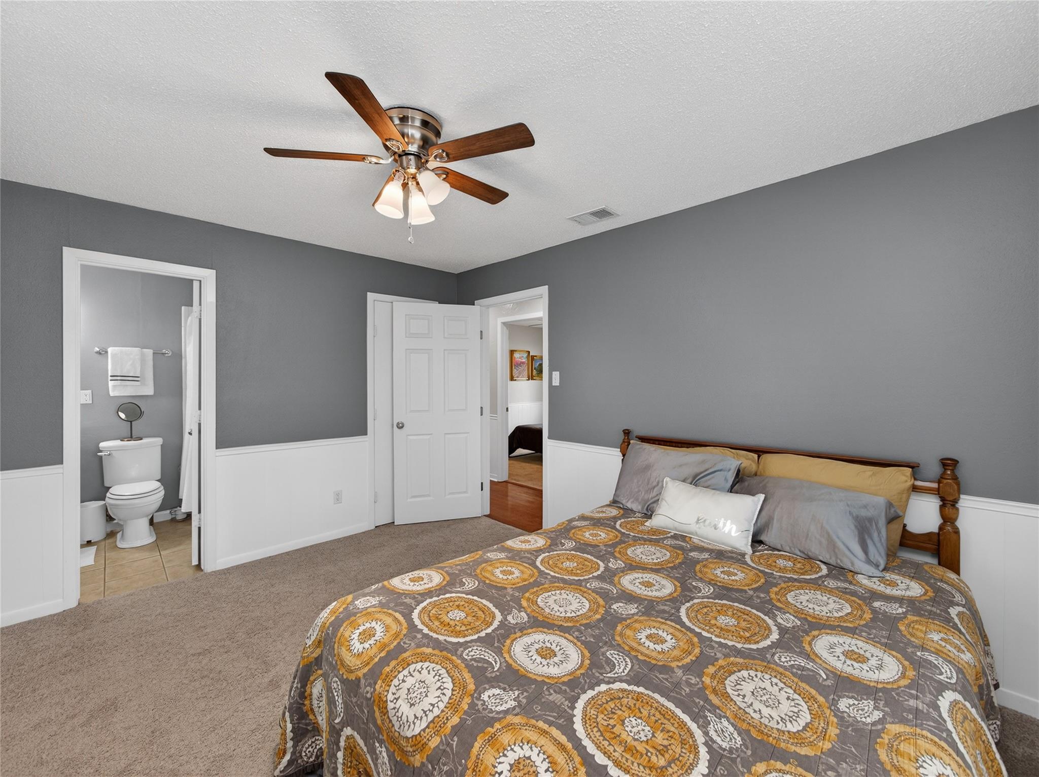 718 Post Oak Dr, Dripping Springs, TX 78620