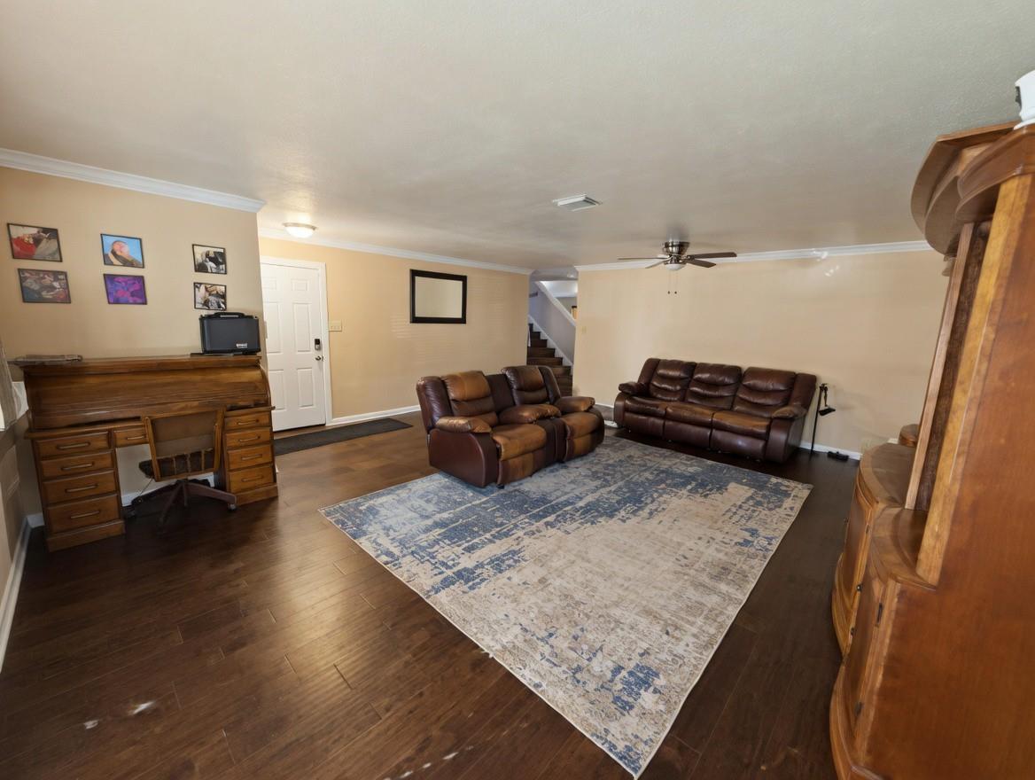 9218 Mirecourt, San Antonio, TX 78250