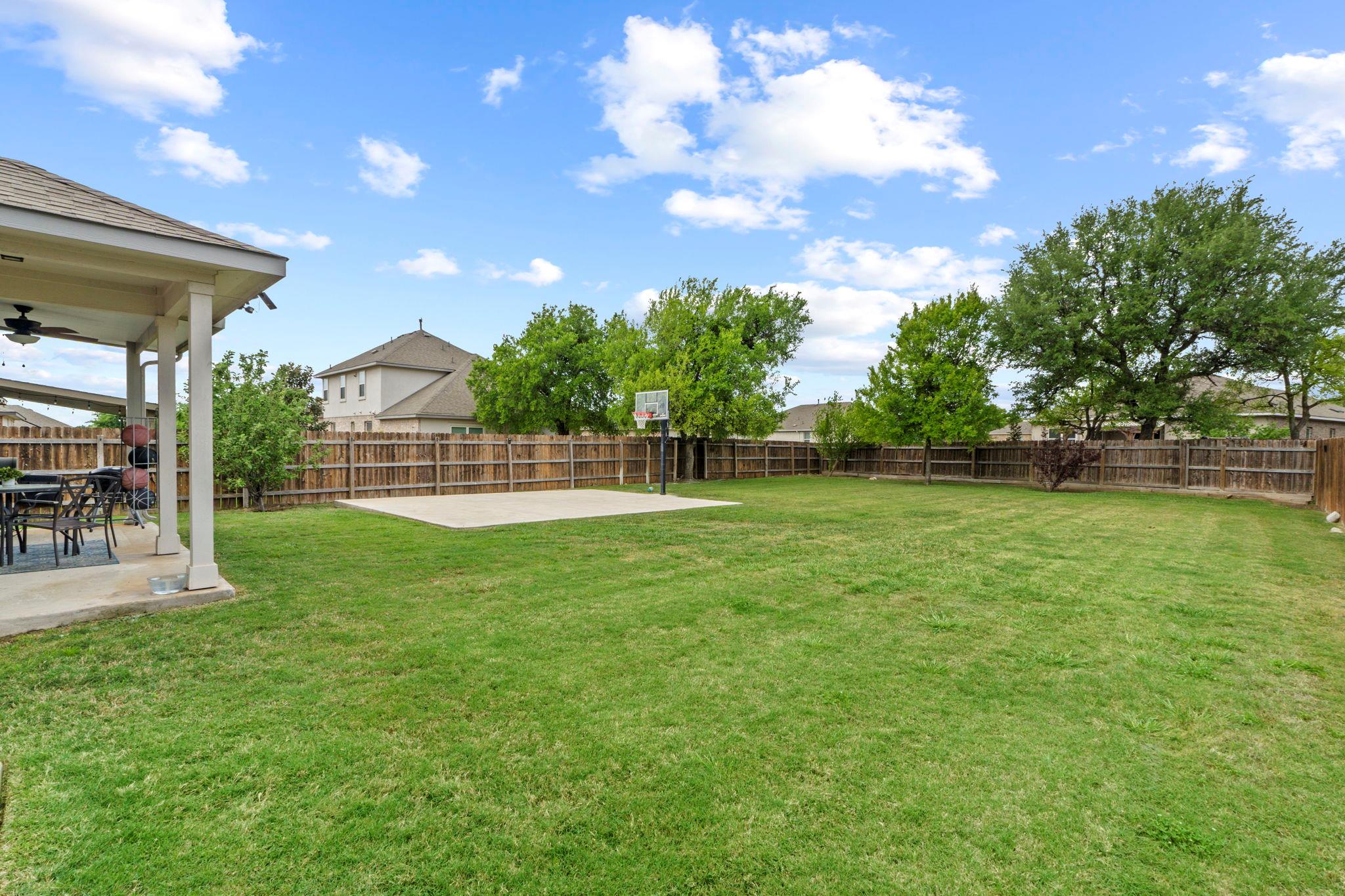 2417 Bridges Ranch Rd, Georgetown, TX 78628