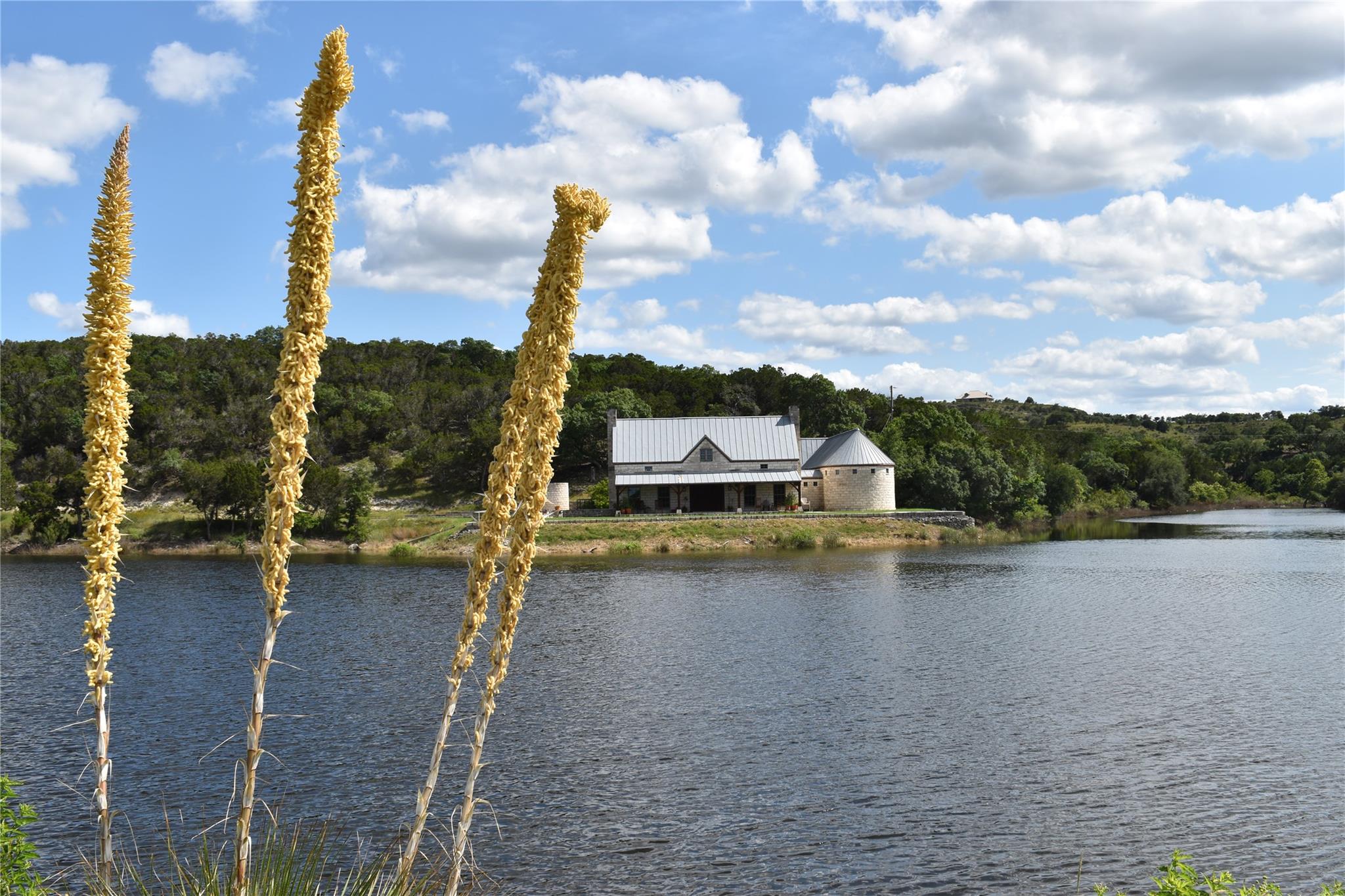 3777 Middle Creek Rd, Blanco, TX 78606