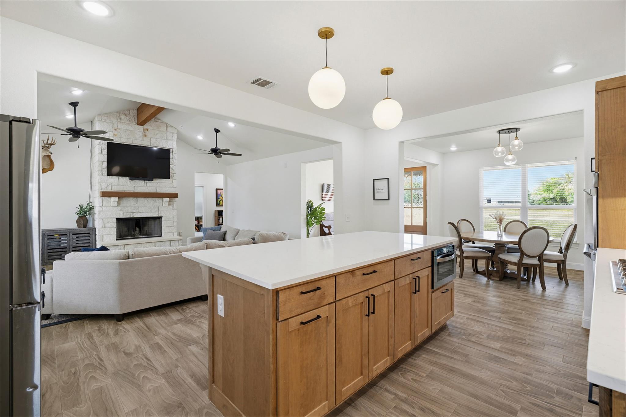 1680 County Road 302, Rockdale, TX 76567