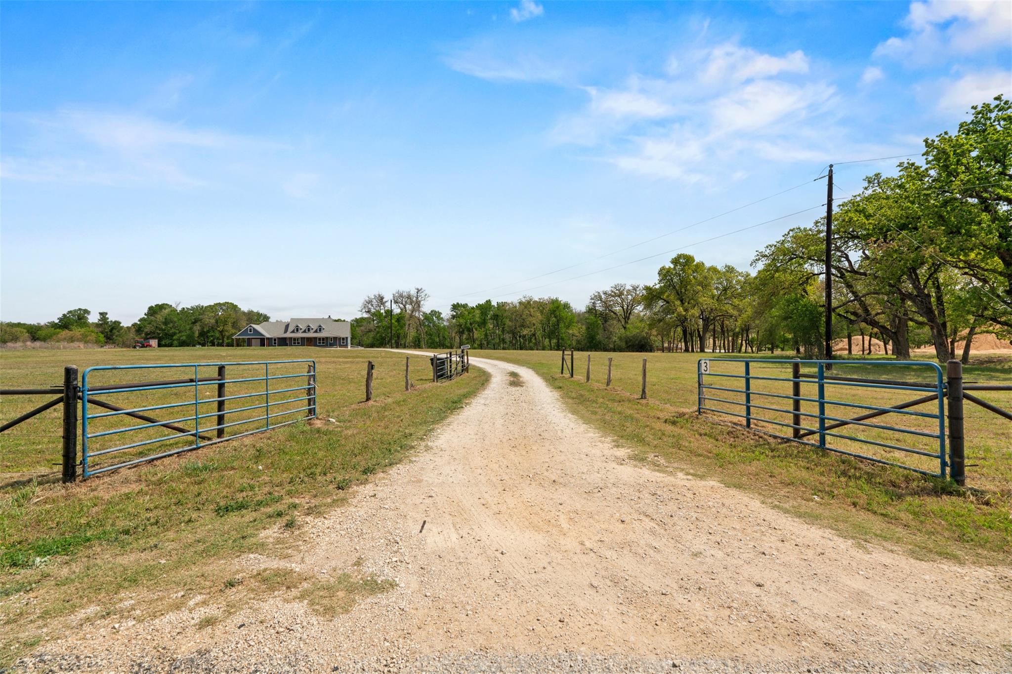 1680 County Road 302, Rockdale, TX 76567