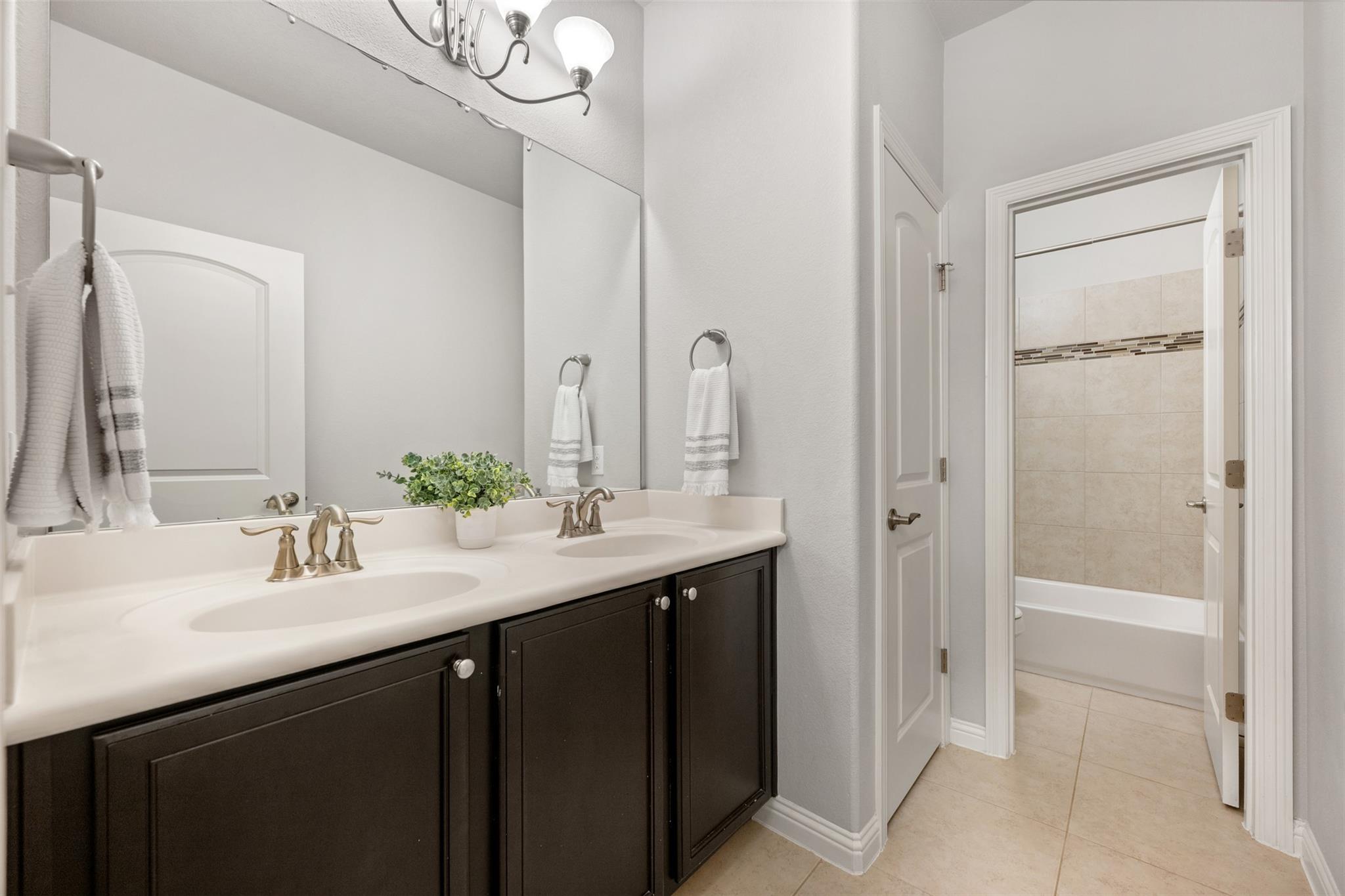 1928 Bold Sundown Dr, Leander, TX 78641