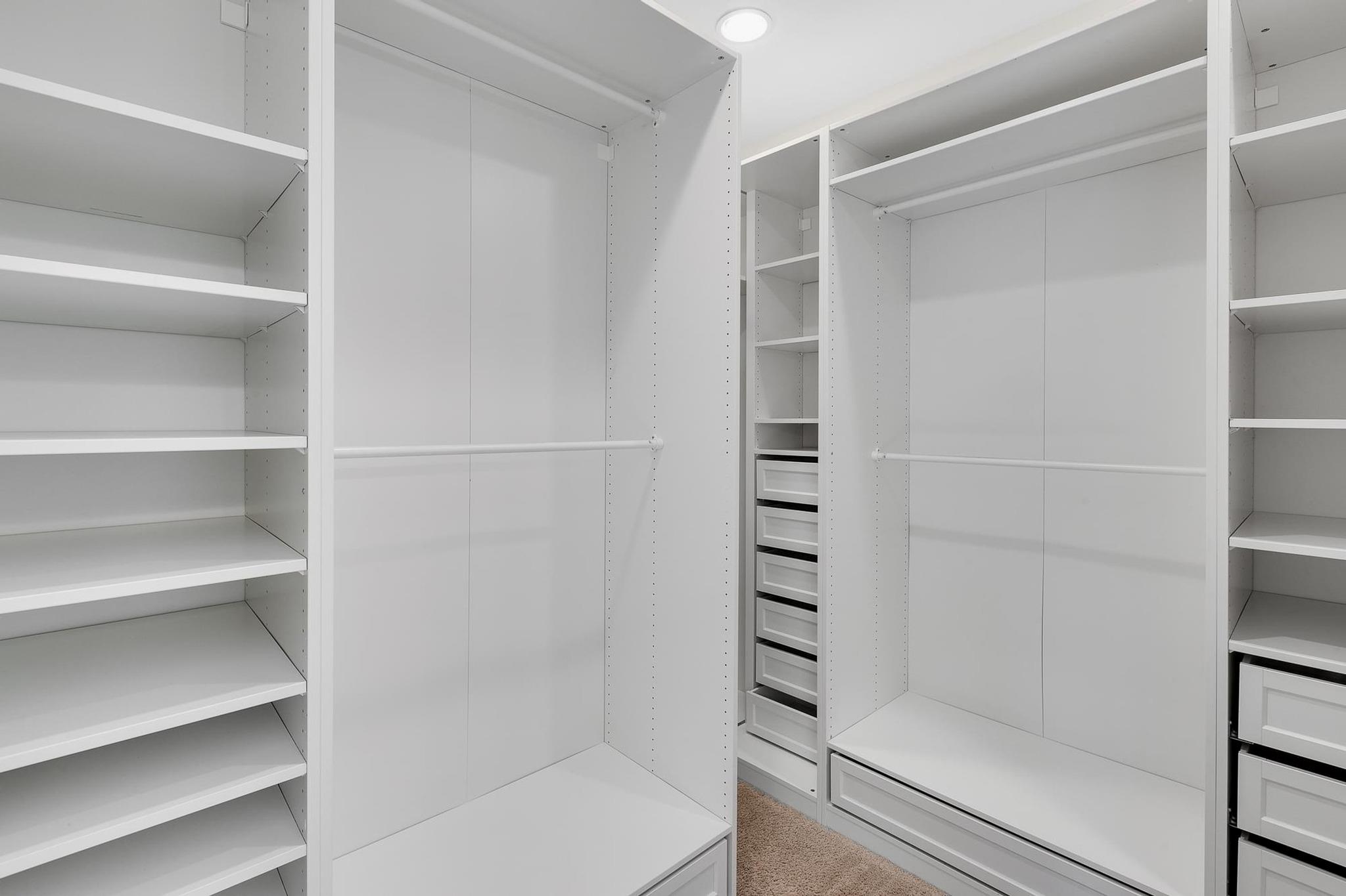 378 Carpenter Hill Dr, Buda, TX 78610