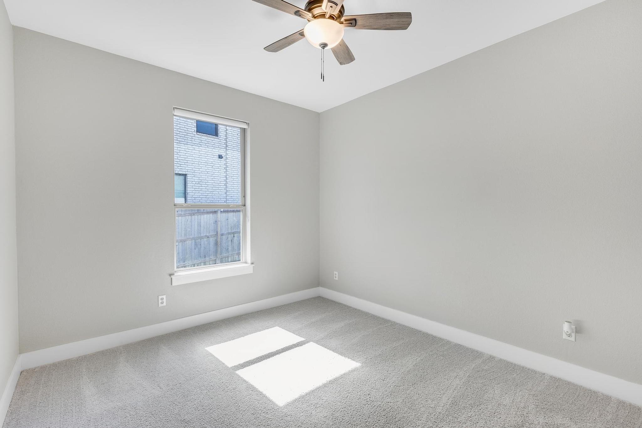 378 Carpenter Hill Dr, Buda, TX 78610