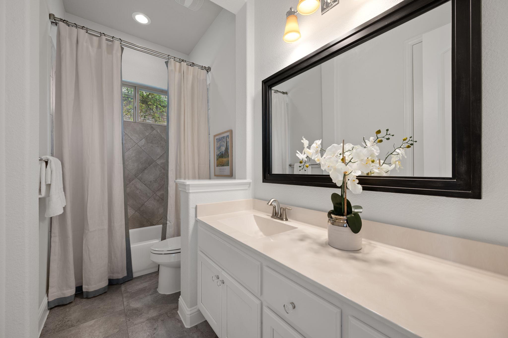 121 Clear Ridge Cv, Georgetown, TX 78628