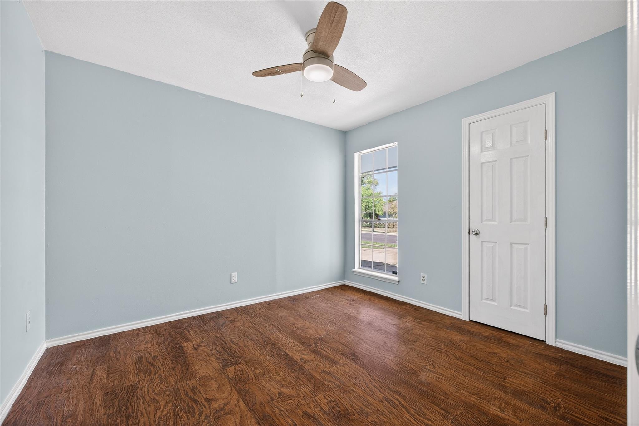 10004 Woodhaven Dr, Austin, TX 78753