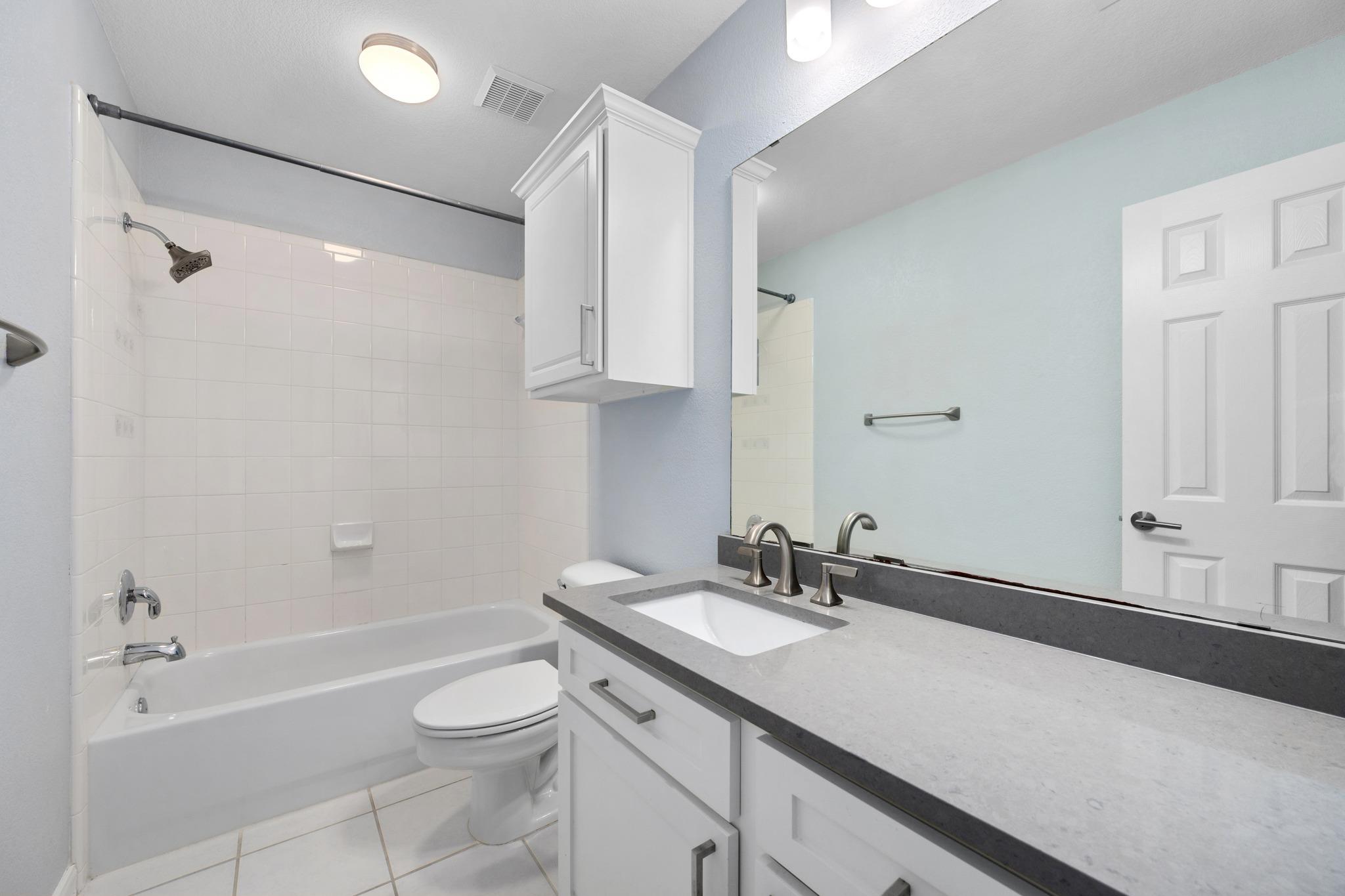 6402 Hillside Terrace Dr, Austin, TX 78749