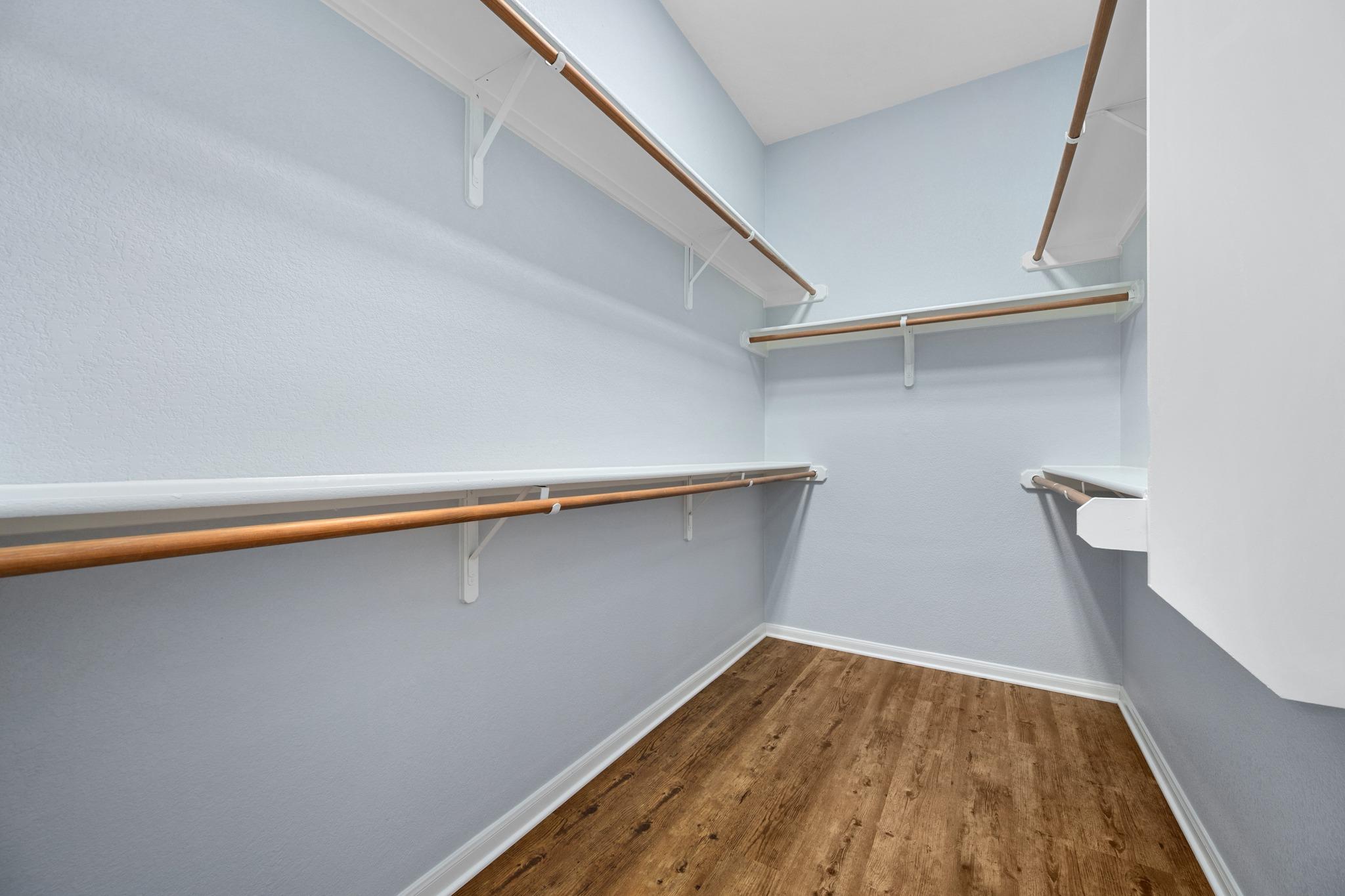 6402 Hillside Terrace Dr, Austin, TX 78749