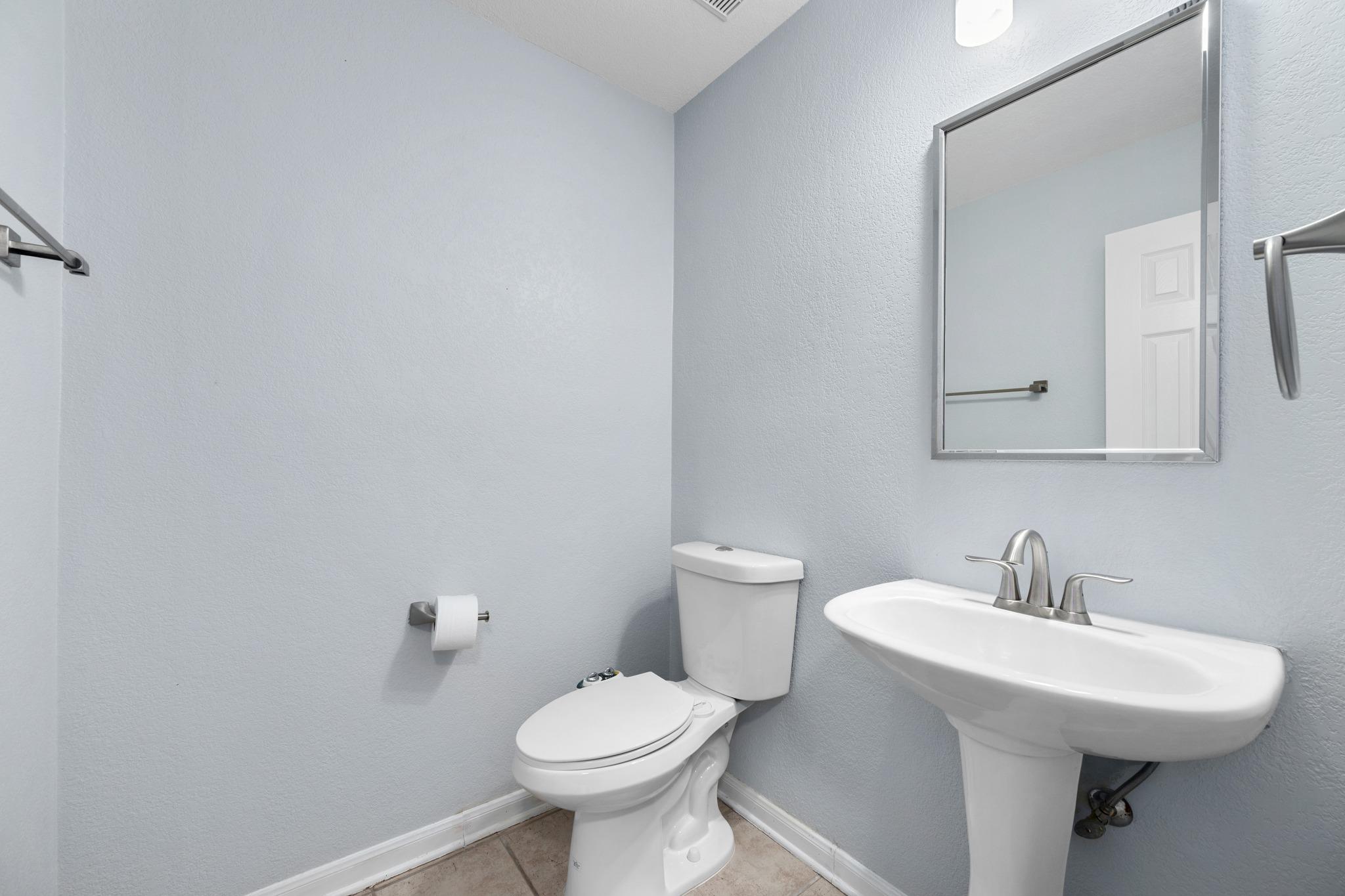 6402 Hillside Terrace Dr, Austin, TX 78749