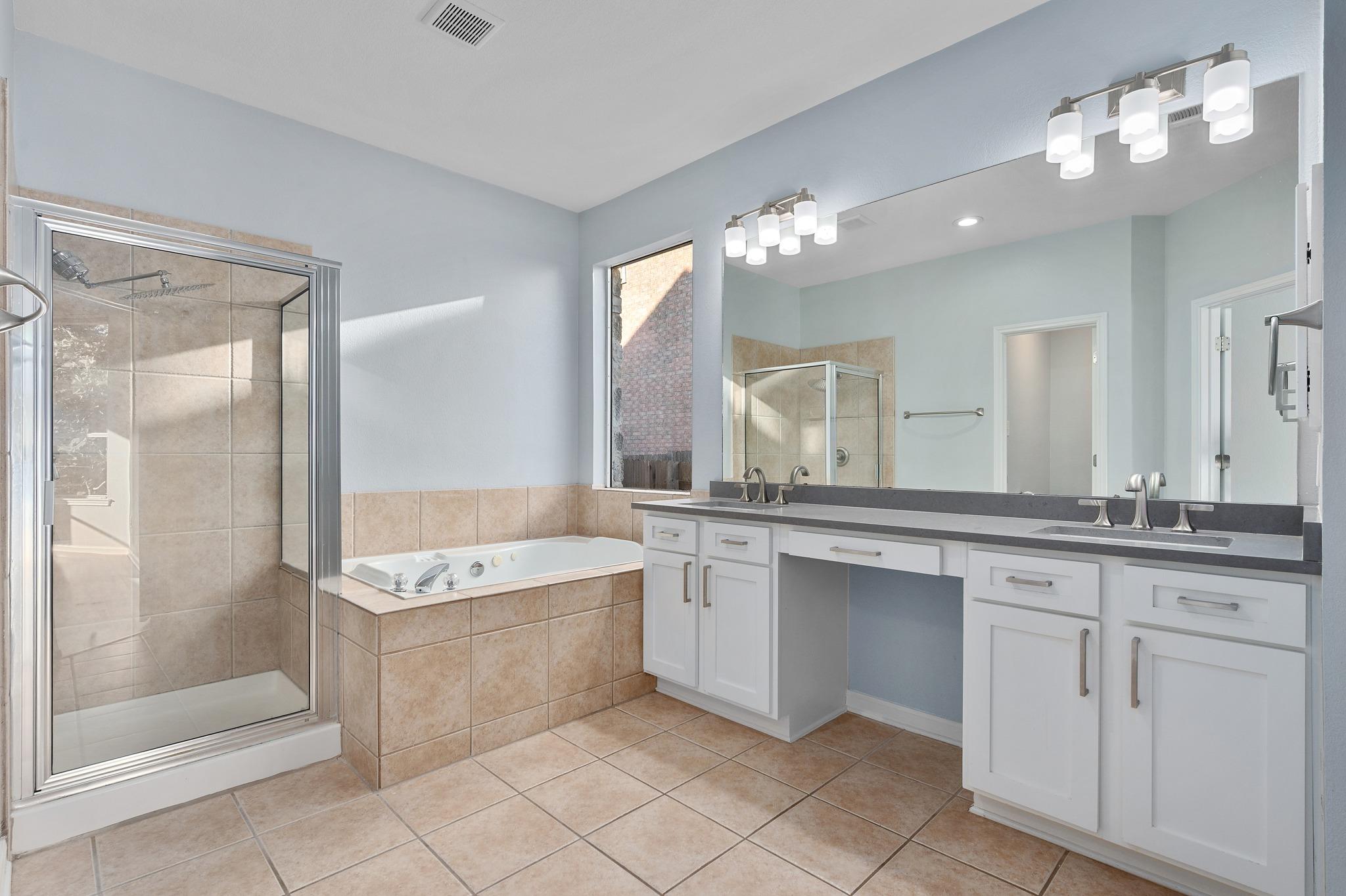 6402 Hillside Terrace Dr, Austin, TX 78749