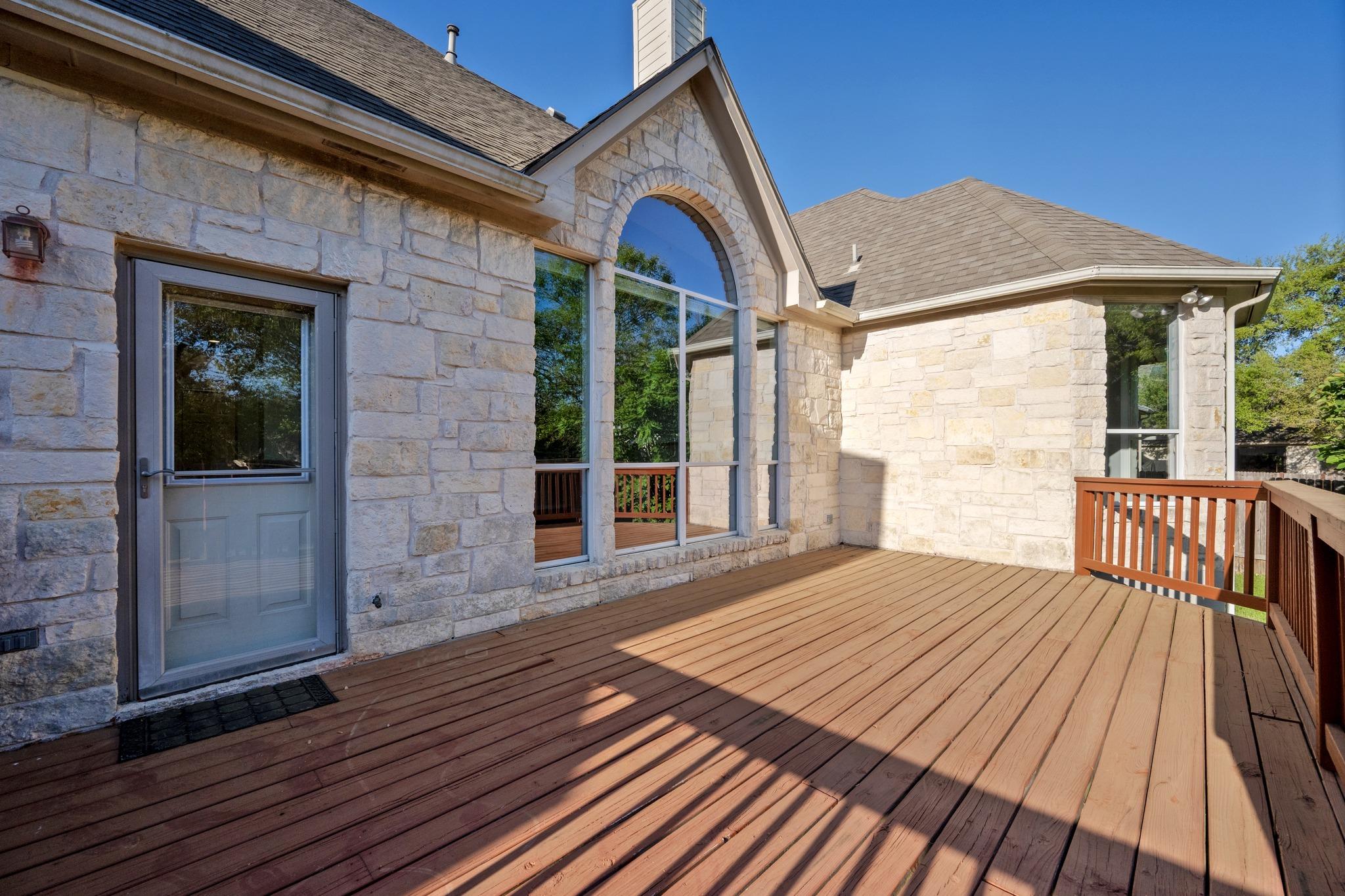 6402 Hillside Terrace Dr, Austin, TX 78749