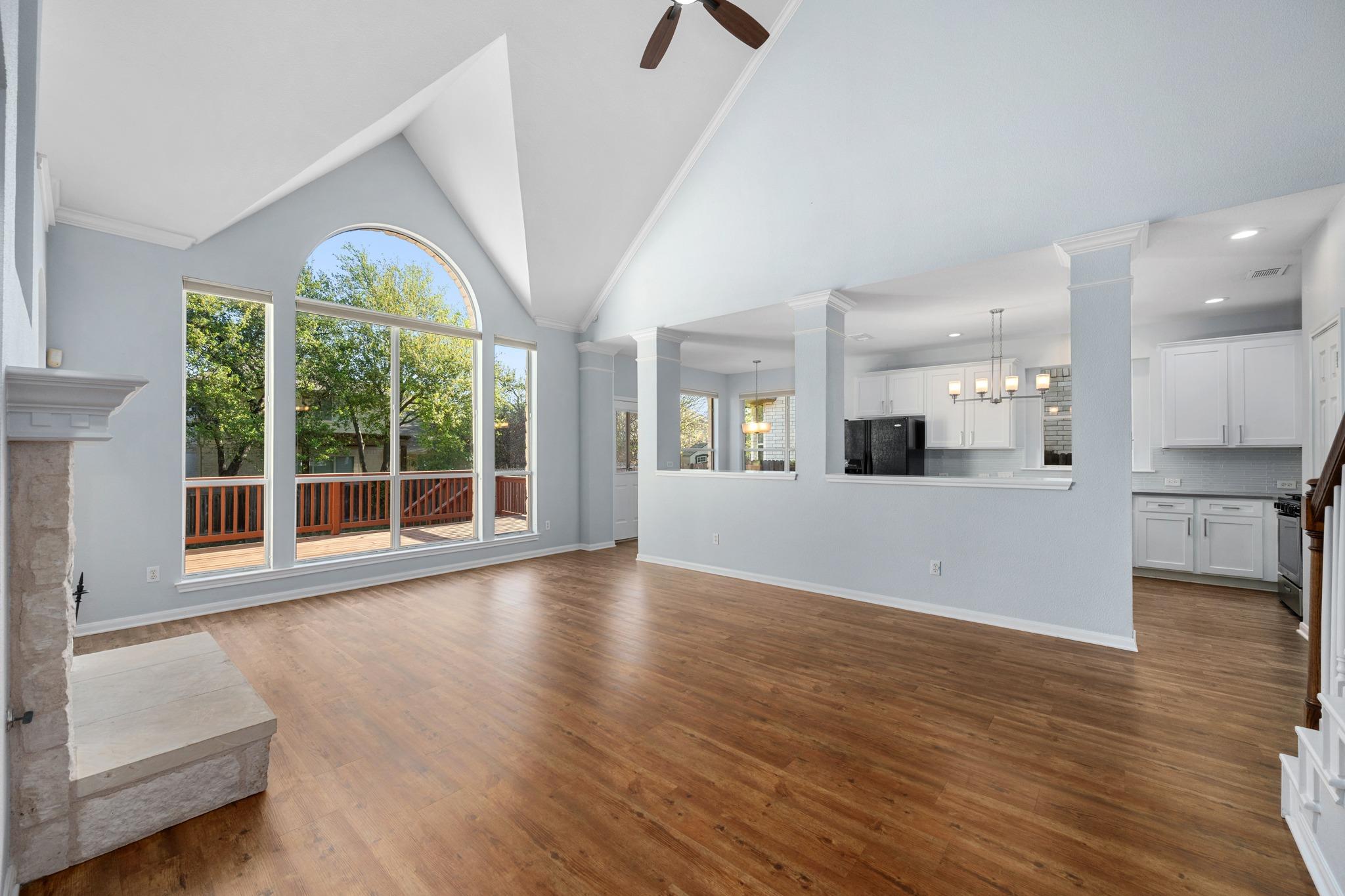 6402 Hillside Terrace Dr, Austin, TX 78749