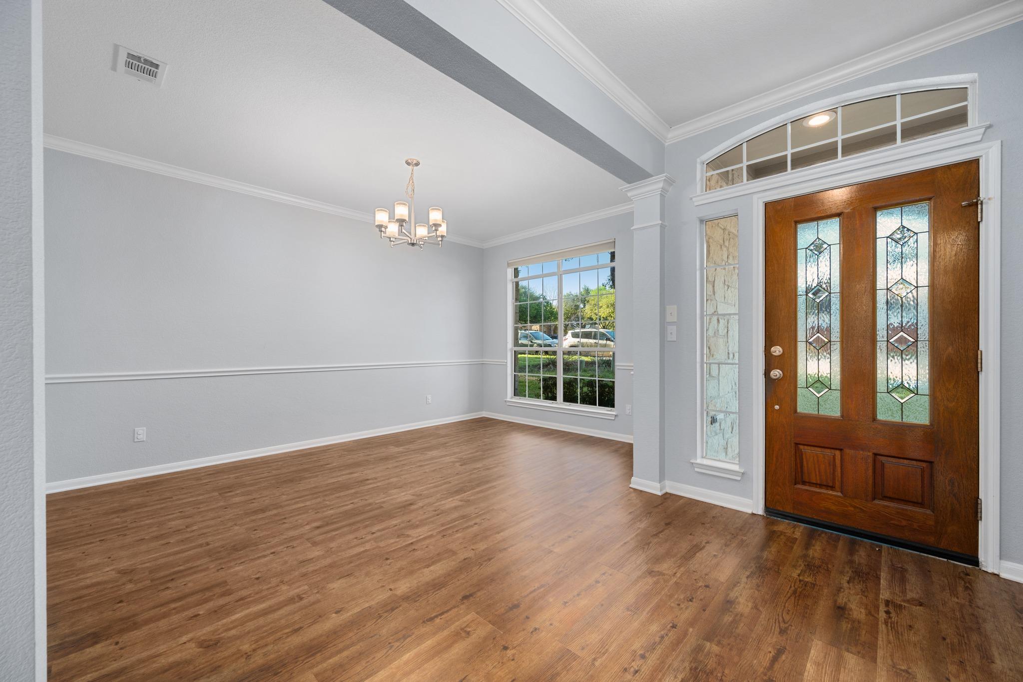 6402 Hillside Terrace Dr, Austin, TX 78749