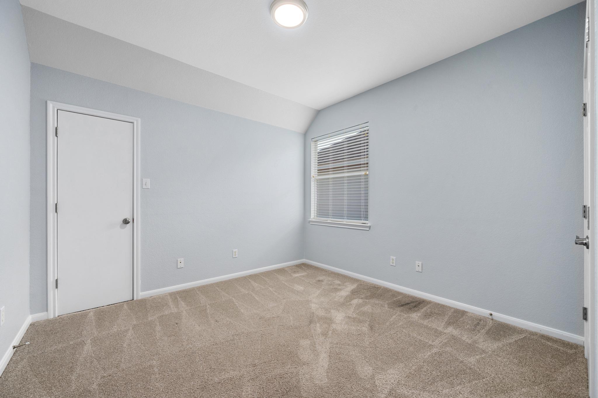 6402 Hillside Terrace Dr, Austin, TX 78749