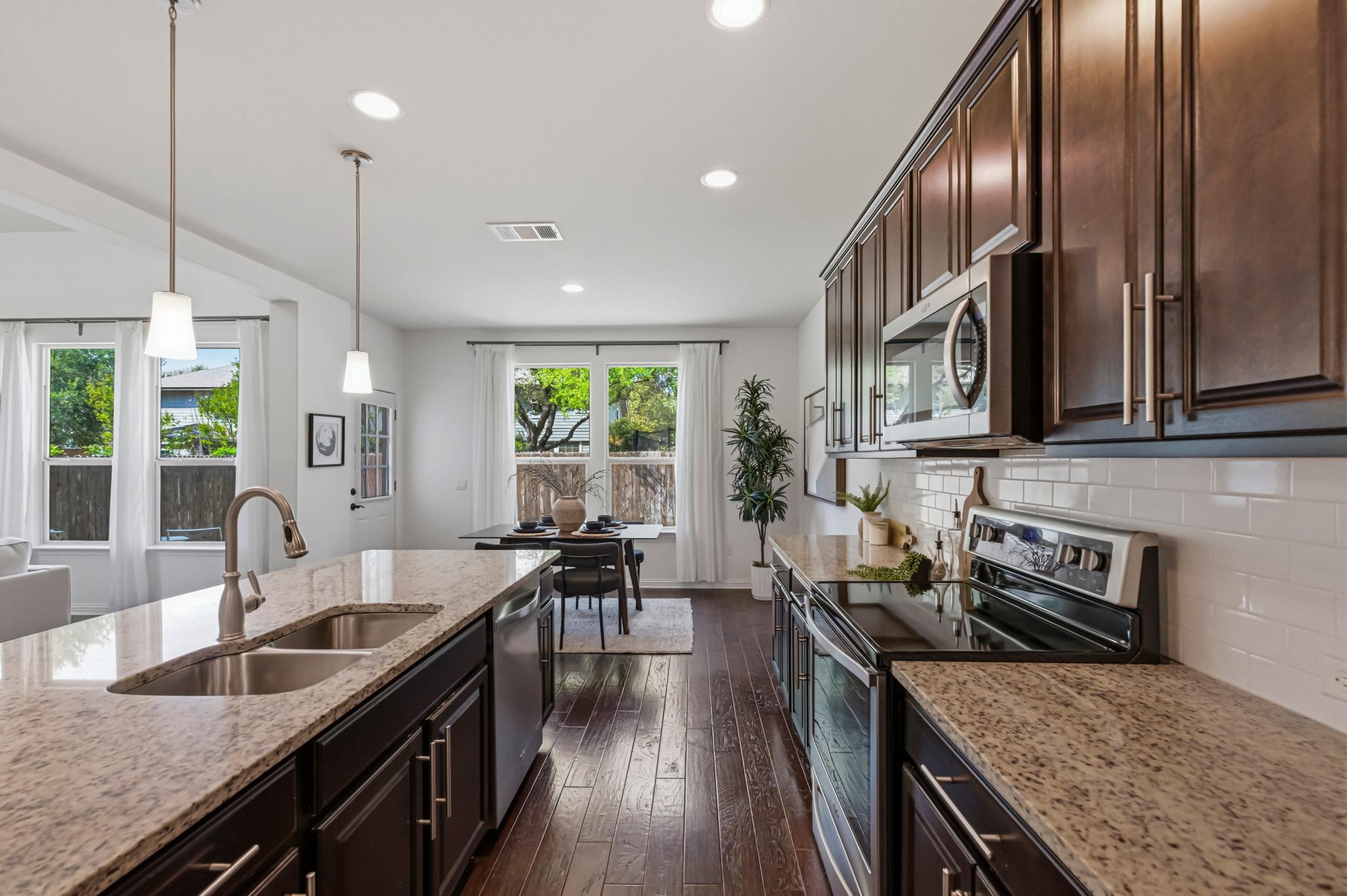 10700 Tramonto Dr, Austin, TX 78748