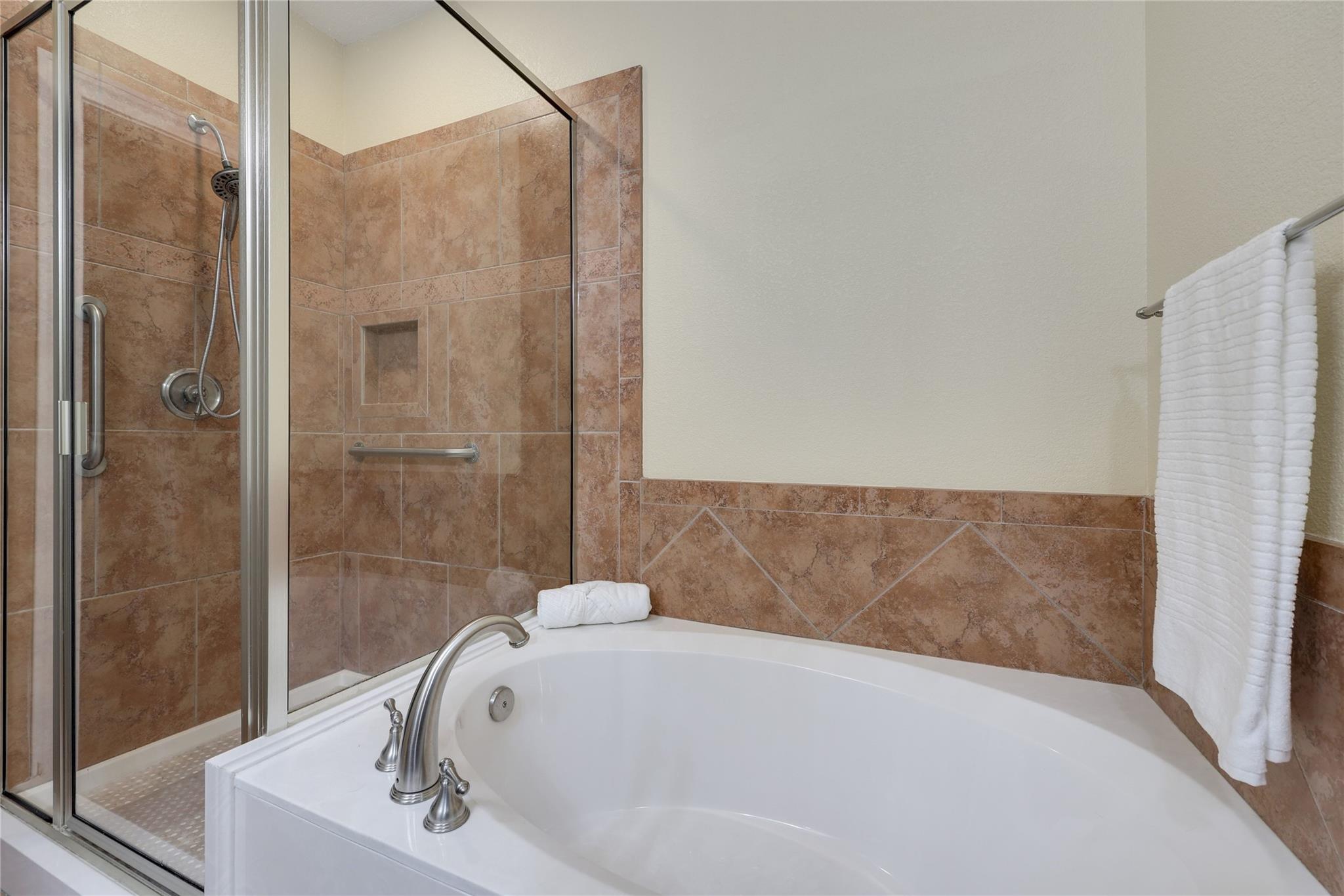 21118 Highland Lake Dr # 2, Lago Vista, TX 78645