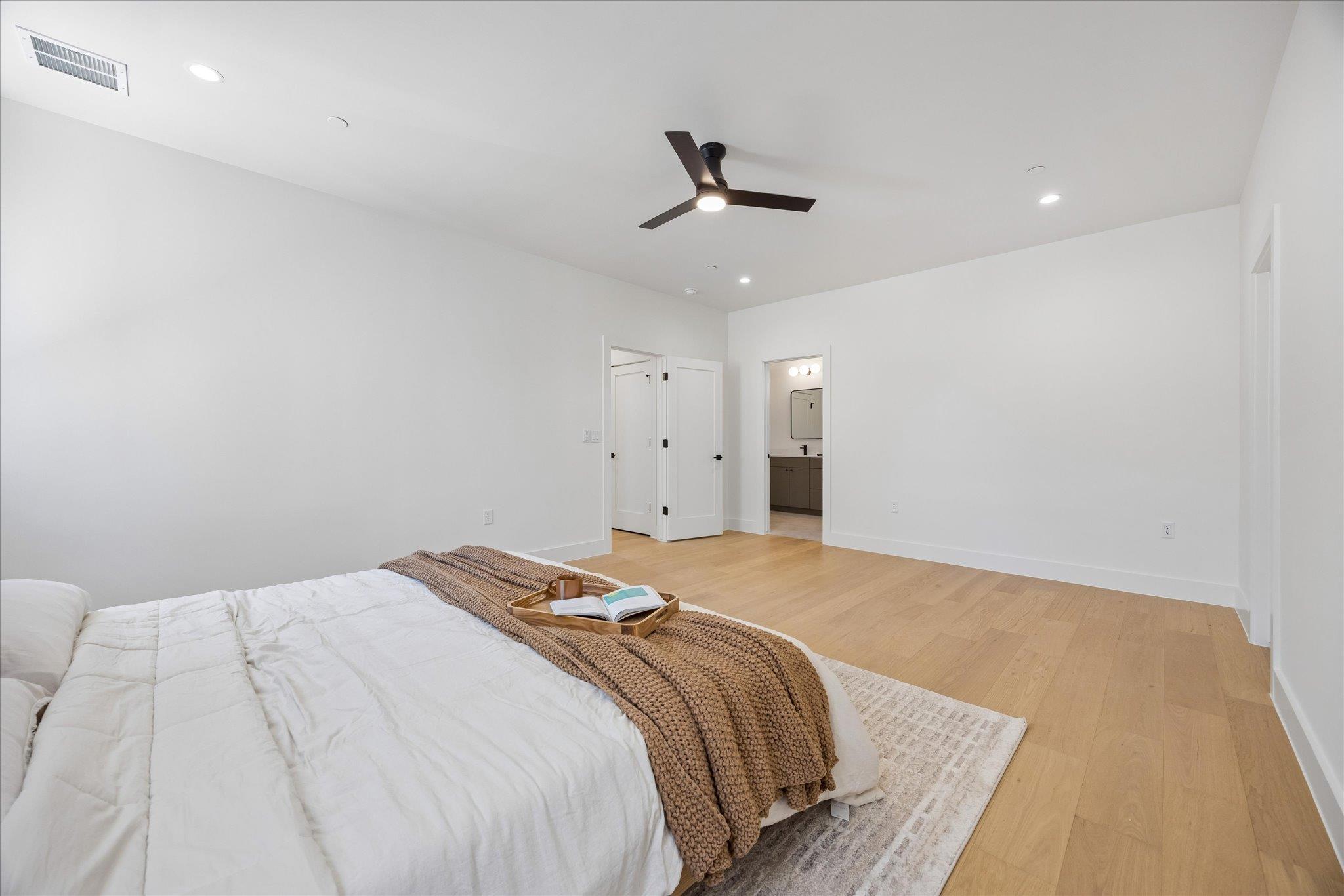 4416 S 1st St # 3, Austin, TX 78745