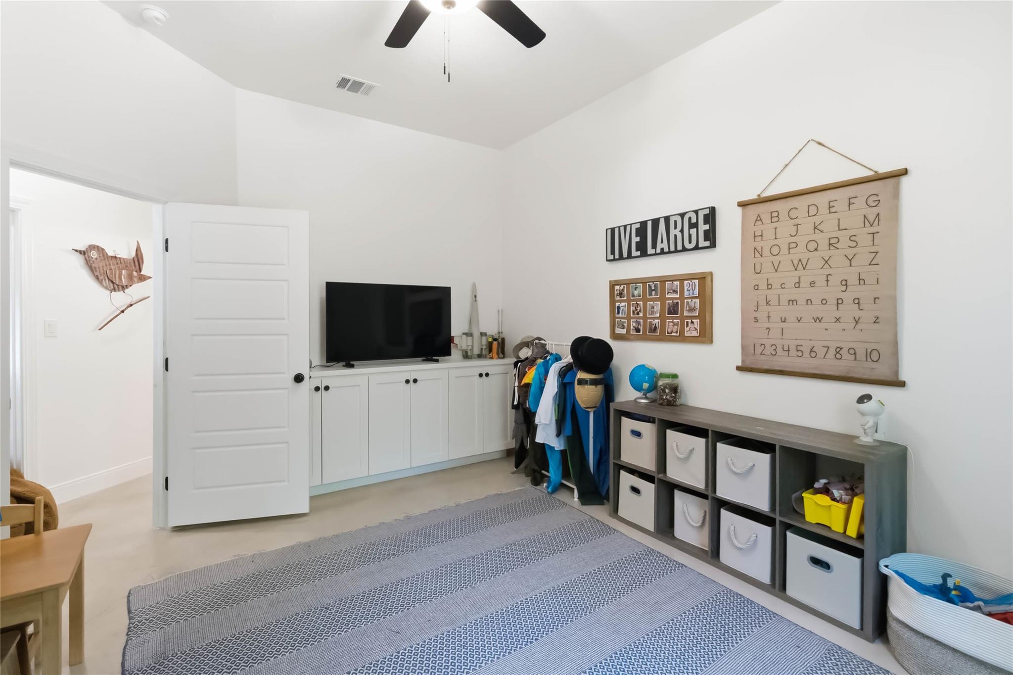 178 Waikakaaua Dr, Bastrop, TX 78602