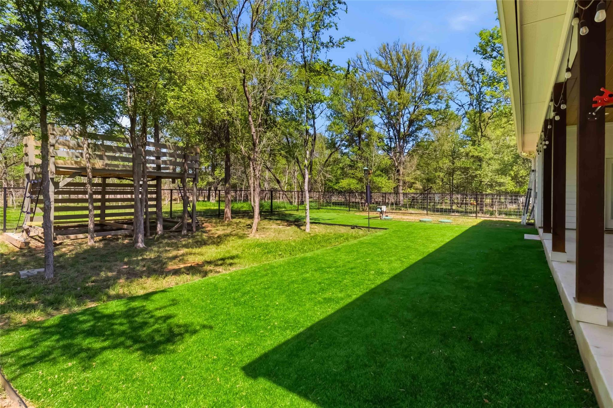 178 Waikakaaua Dr, Bastrop, TX 78602