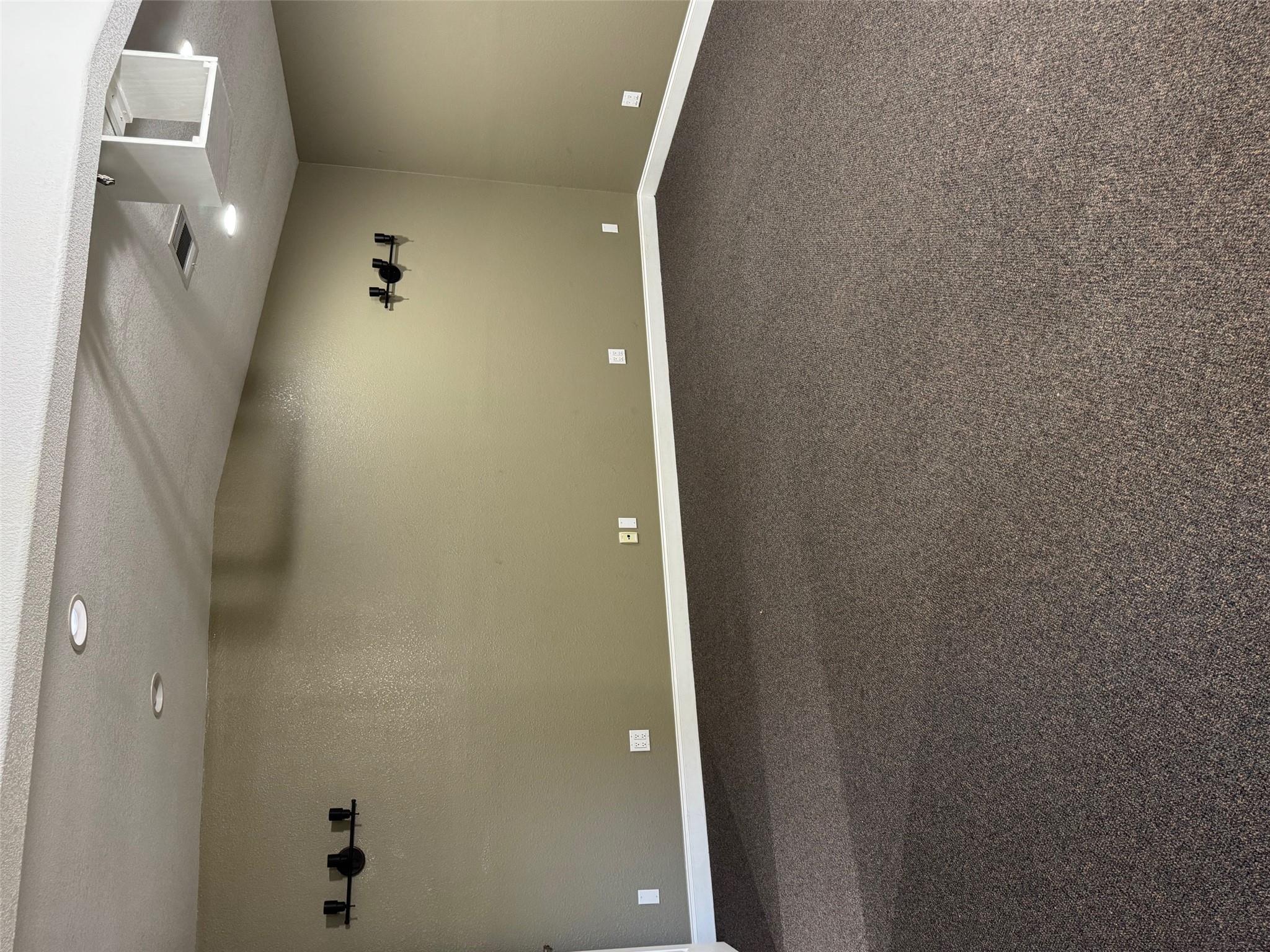 100 S Canyonwood Dr # 1-B, Dripping Springs, TX 78620