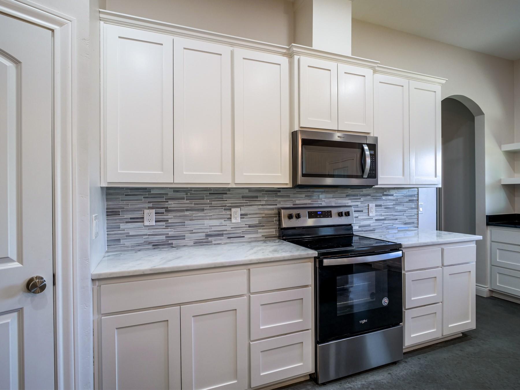 114 Norwood Dr, Granite Shoals, TX 78654