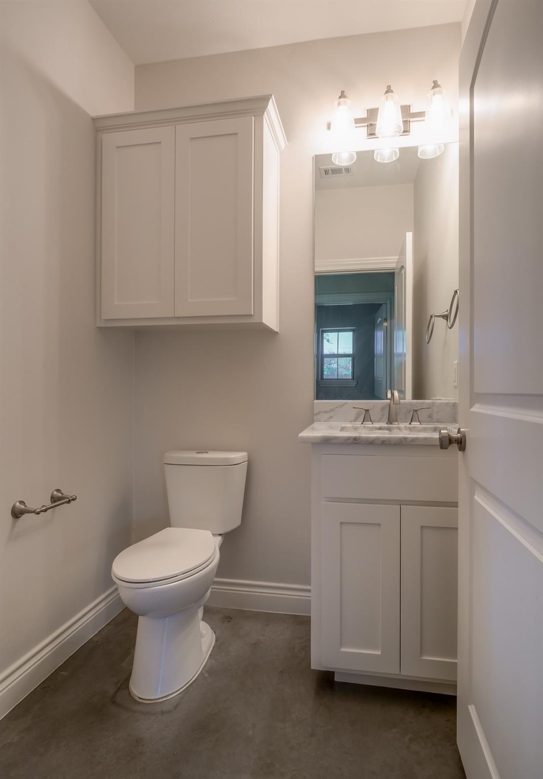 114 Norwood Dr, Granite Shoals, TX 78654