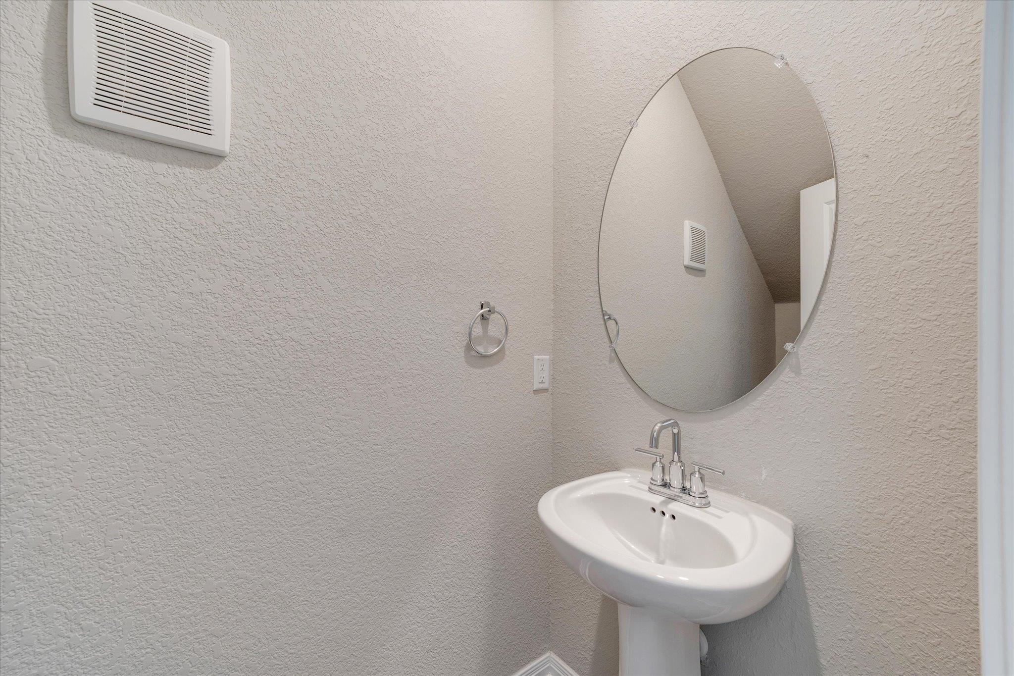 152 Mason Hill Ln, Georgetown, TX 78628