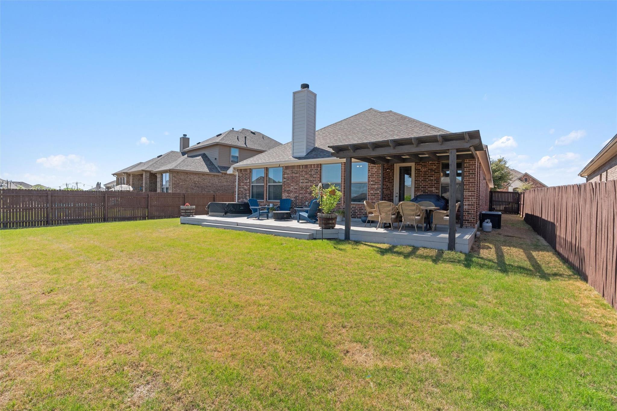 304 Miracle Rose Way, Liberty Hill, TX 78642