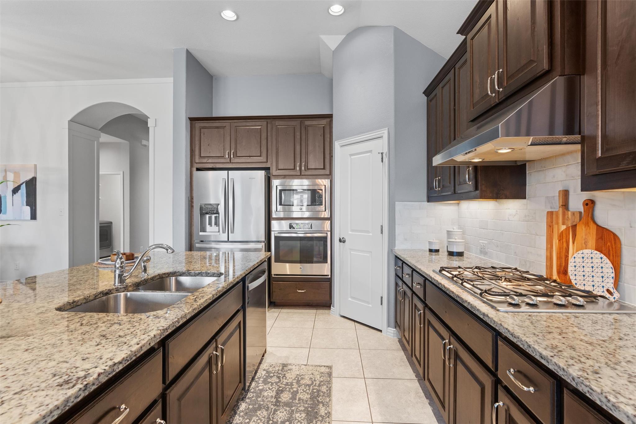 304 Miracle Rose Way, Liberty Hill, TX 78642