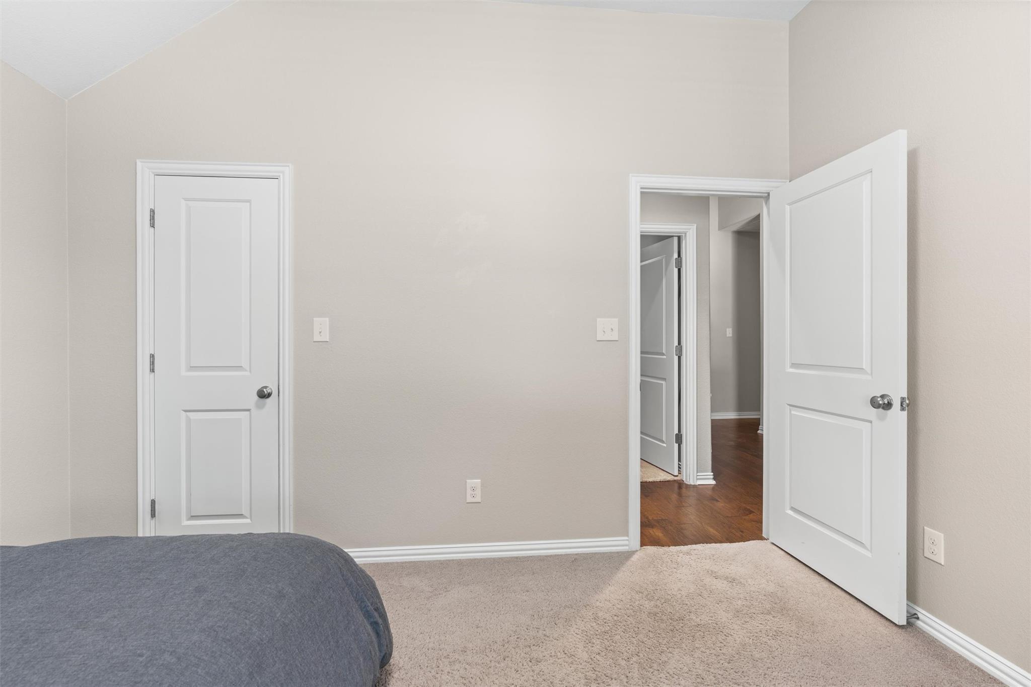 304 Miracle Rose Way, Liberty Hill, TX 78642