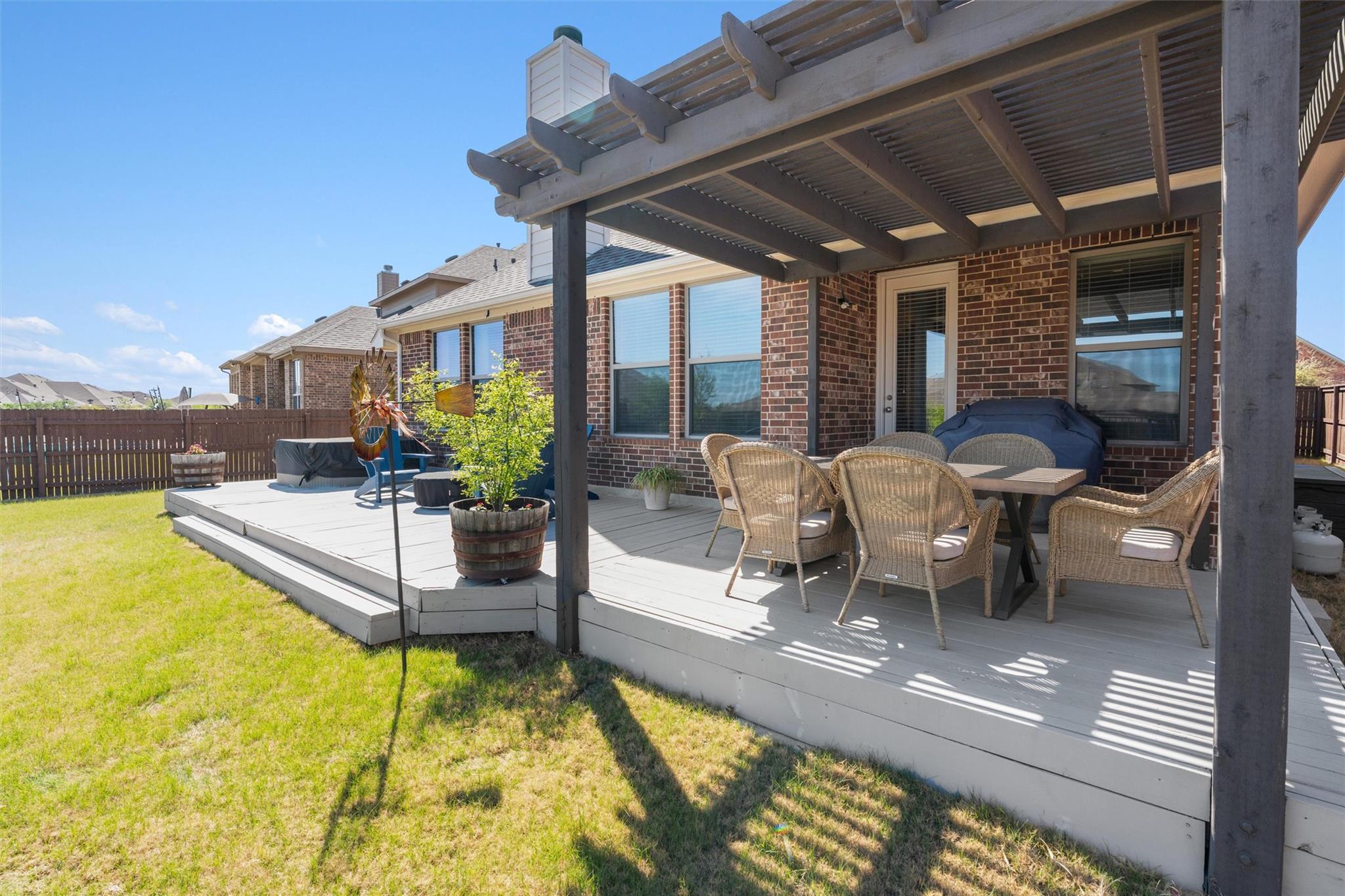 304 Miracle Rose Way, Liberty Hill, TX 78642