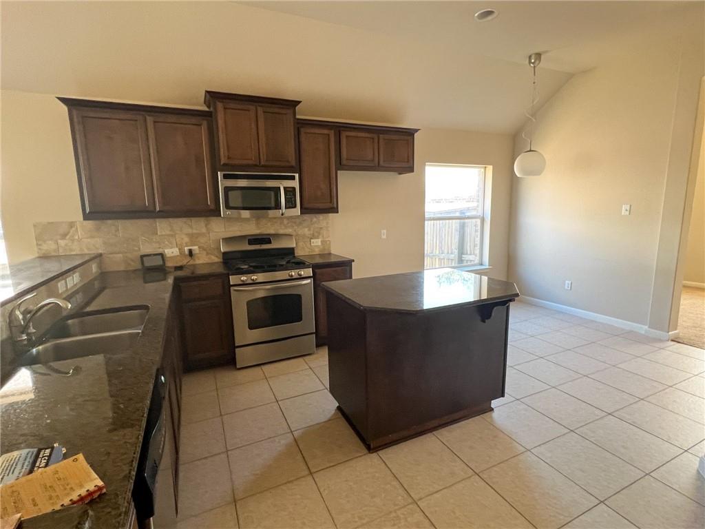 2475 Santa Barbara Loop, Round Rock, TX 78665