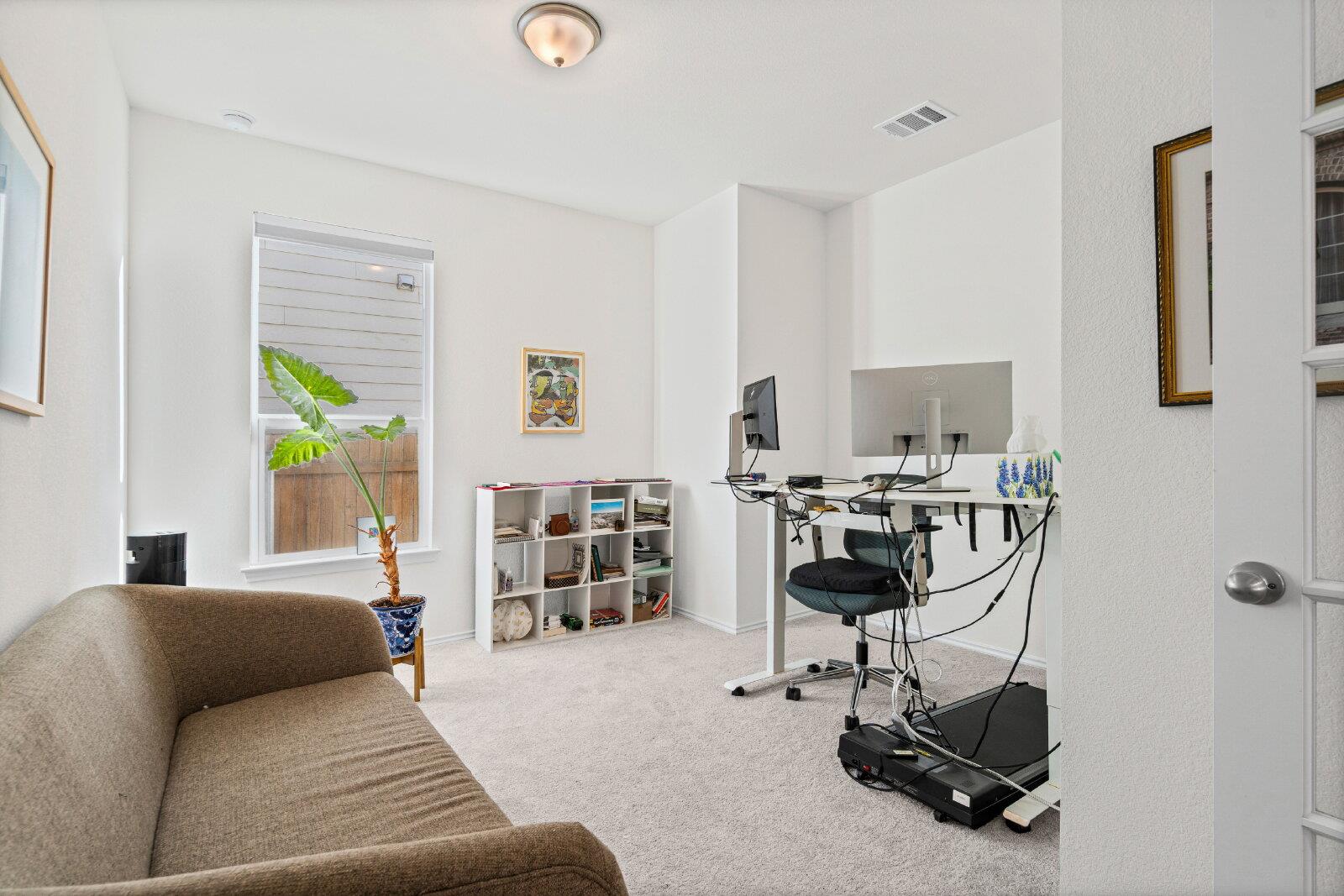 6316 Carriage Pines Dr, Del Valle, TX 78617