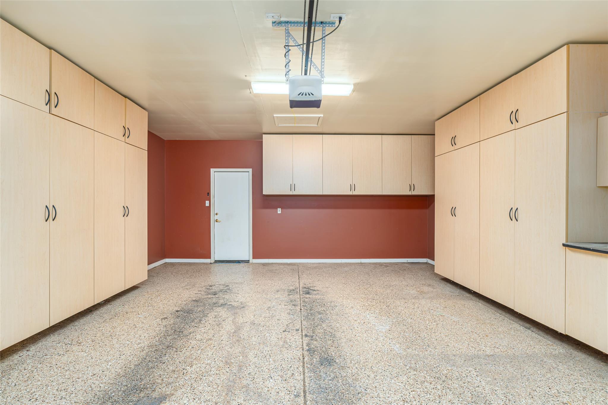 516 Texas Dr, Georgetown, TX 78633